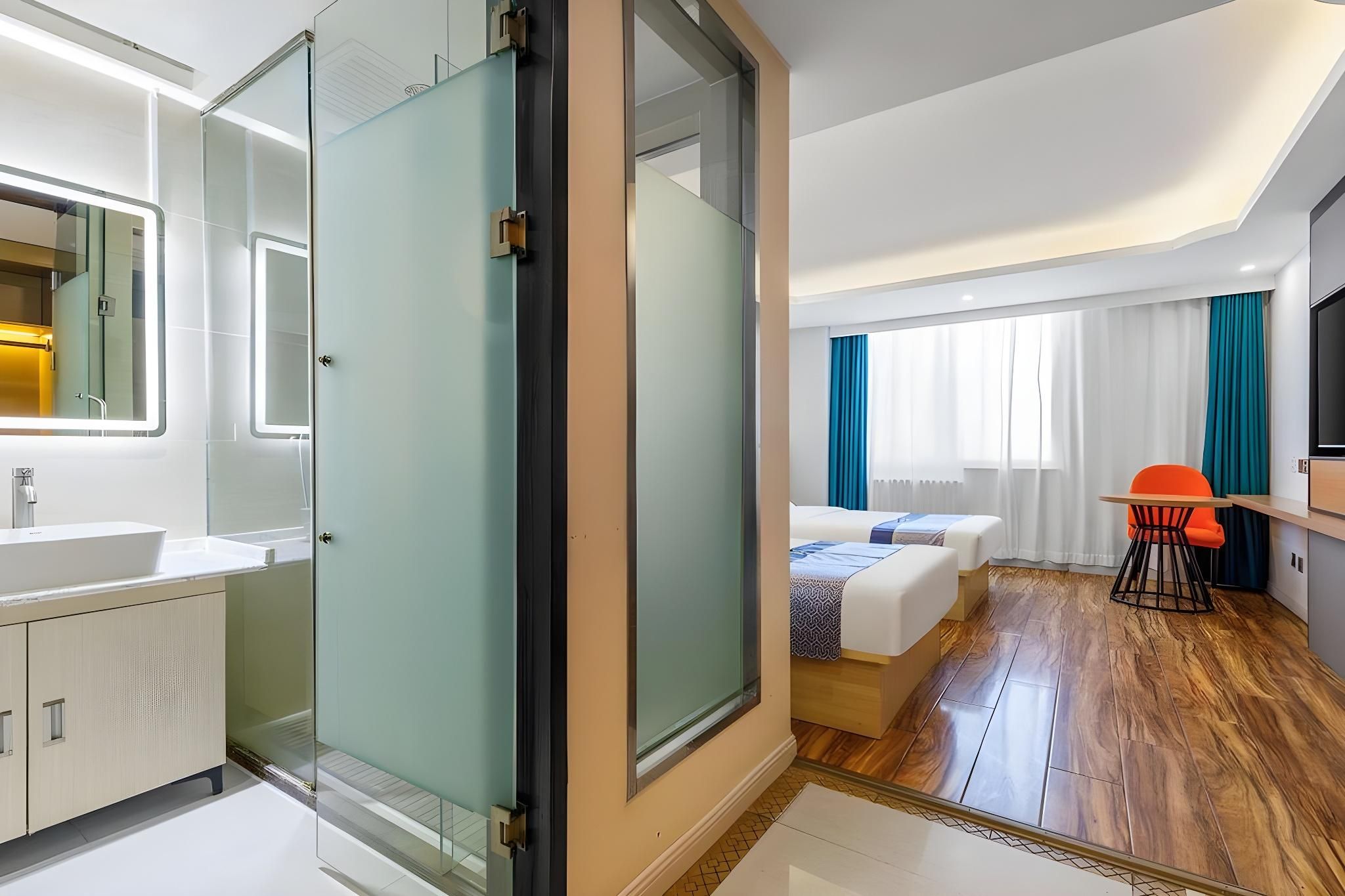 Superior 2-bed Room