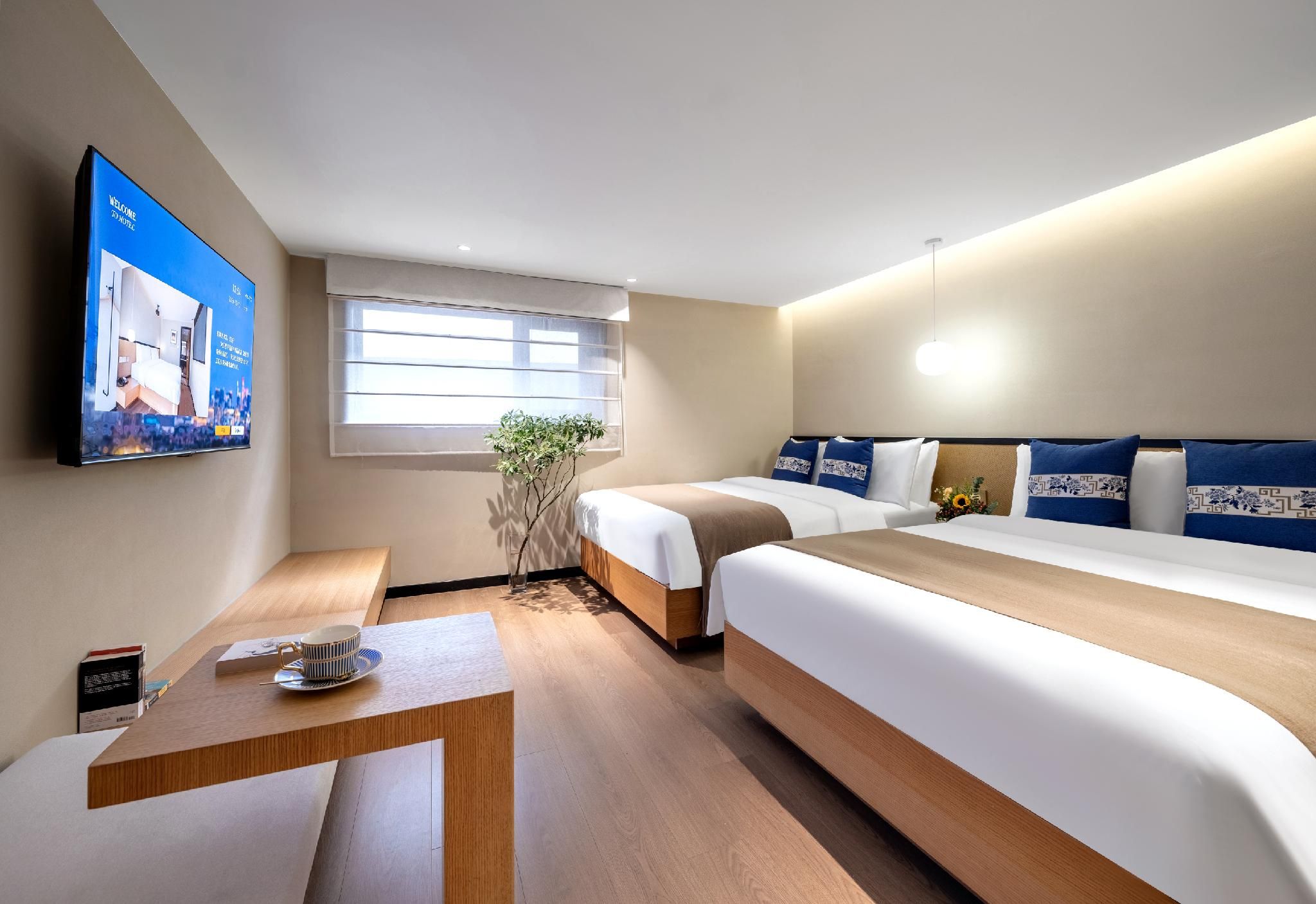 Standard Quadruple Room