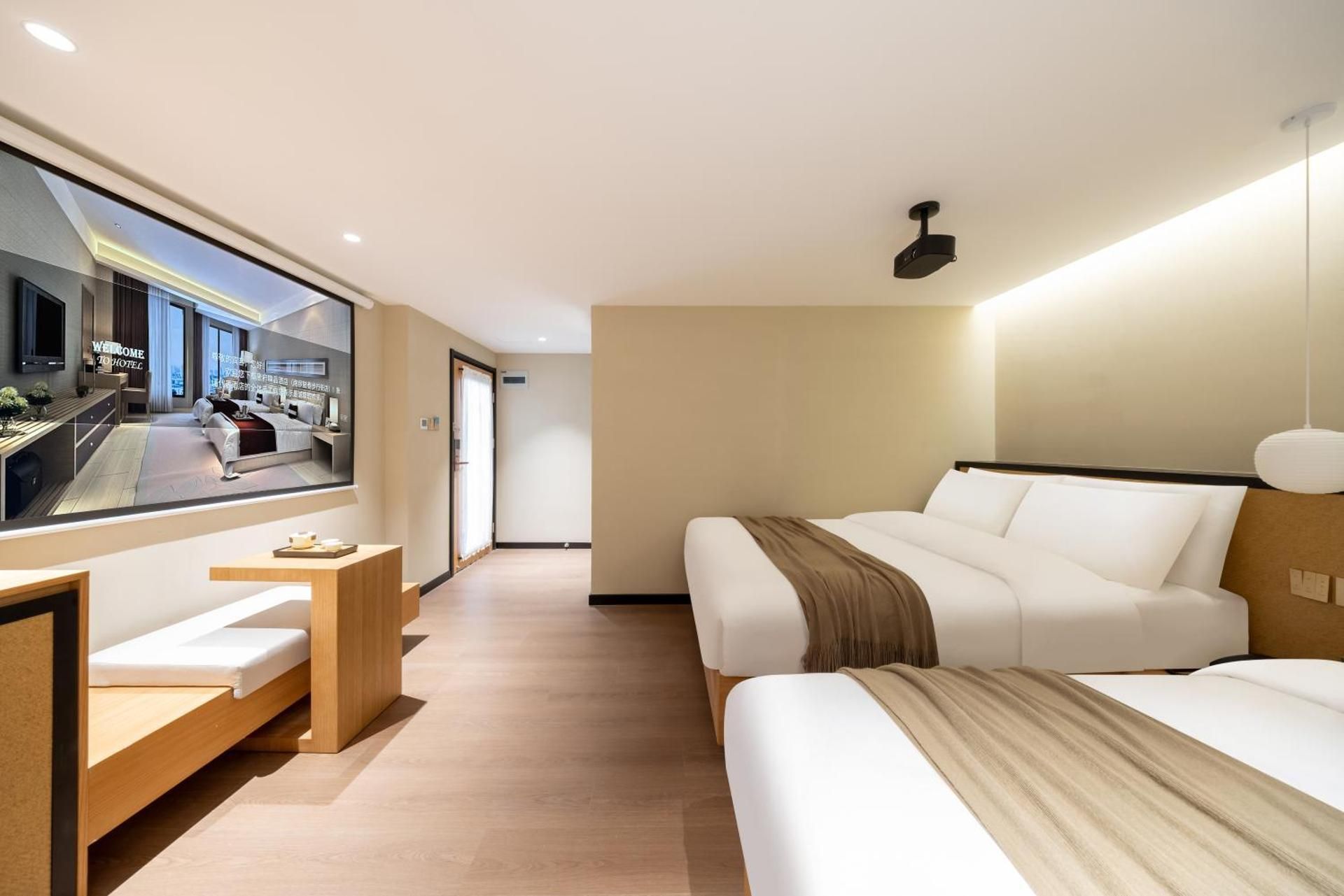 Family Room with One King Bed and One Single Bed