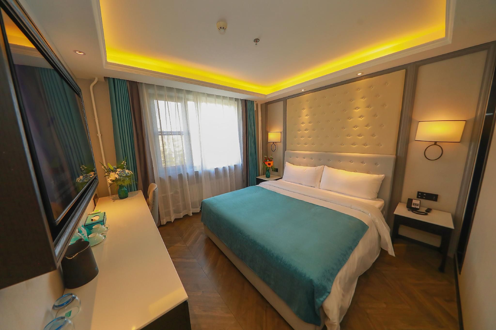 Xana - Business Bed Room