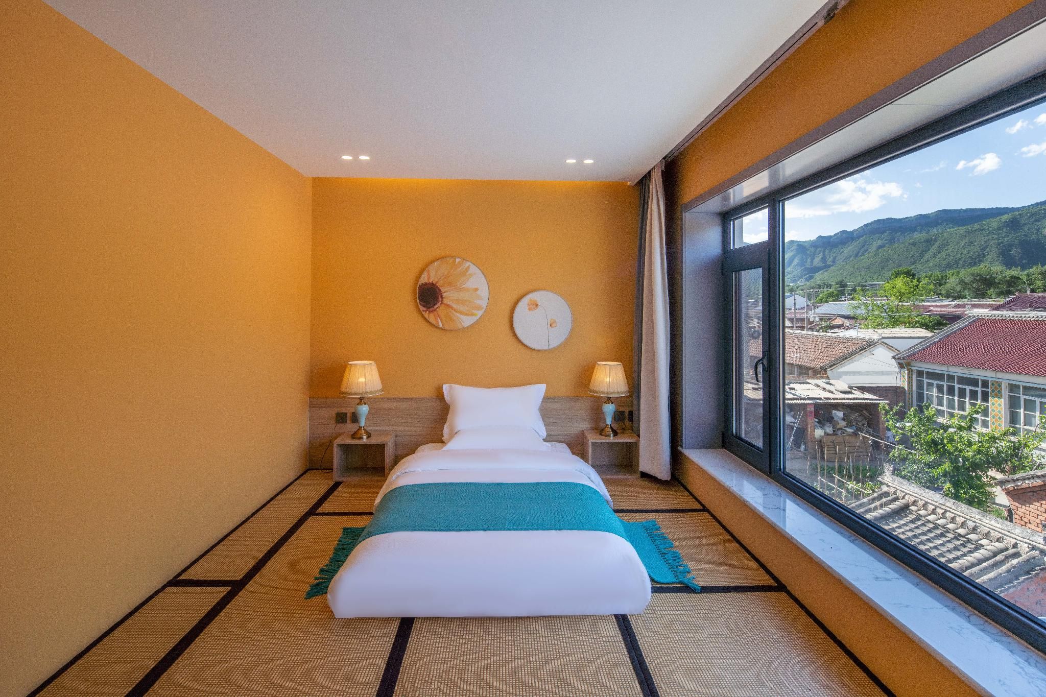 Tatami Room