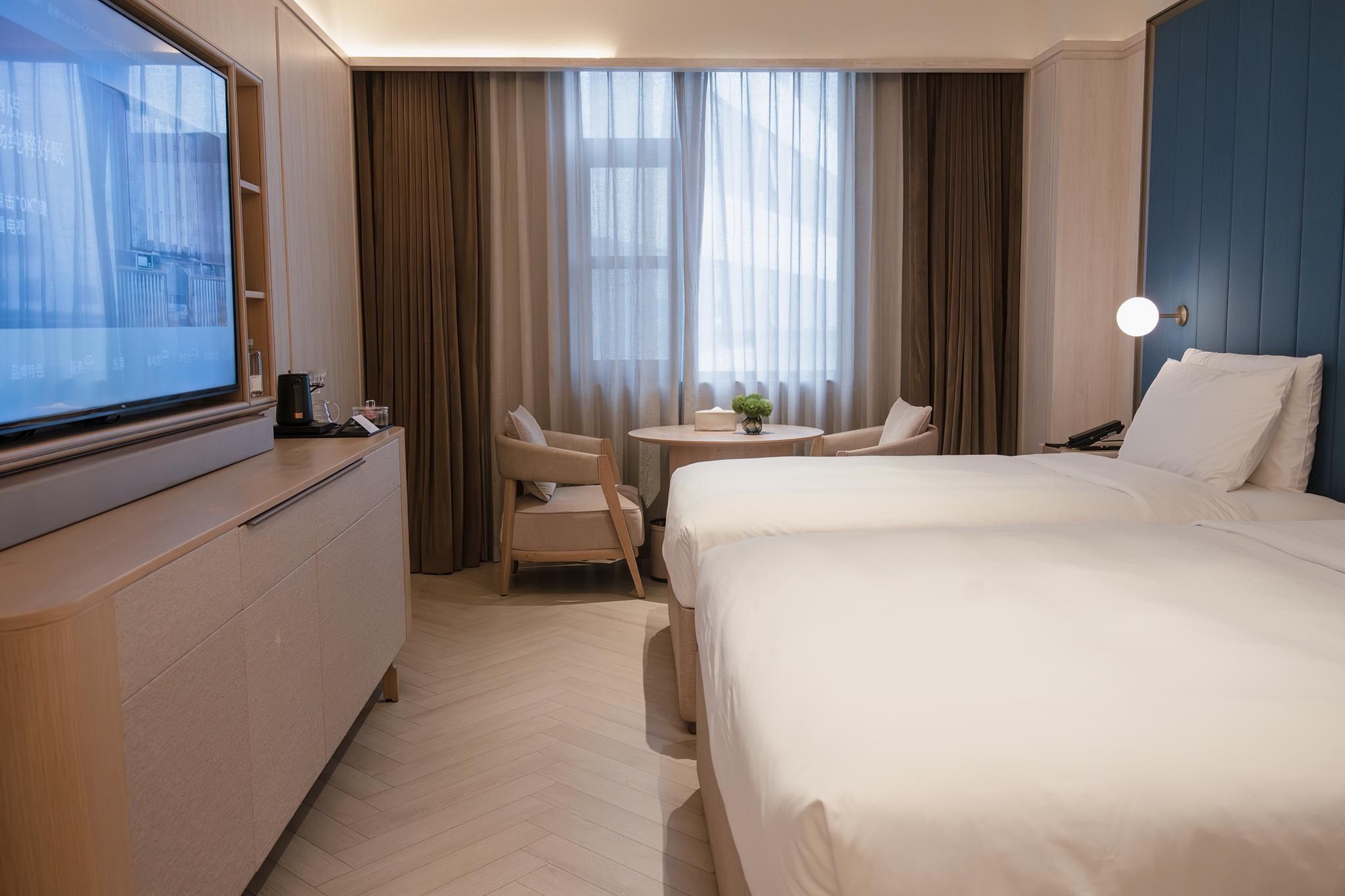 Huazhu - Family Room