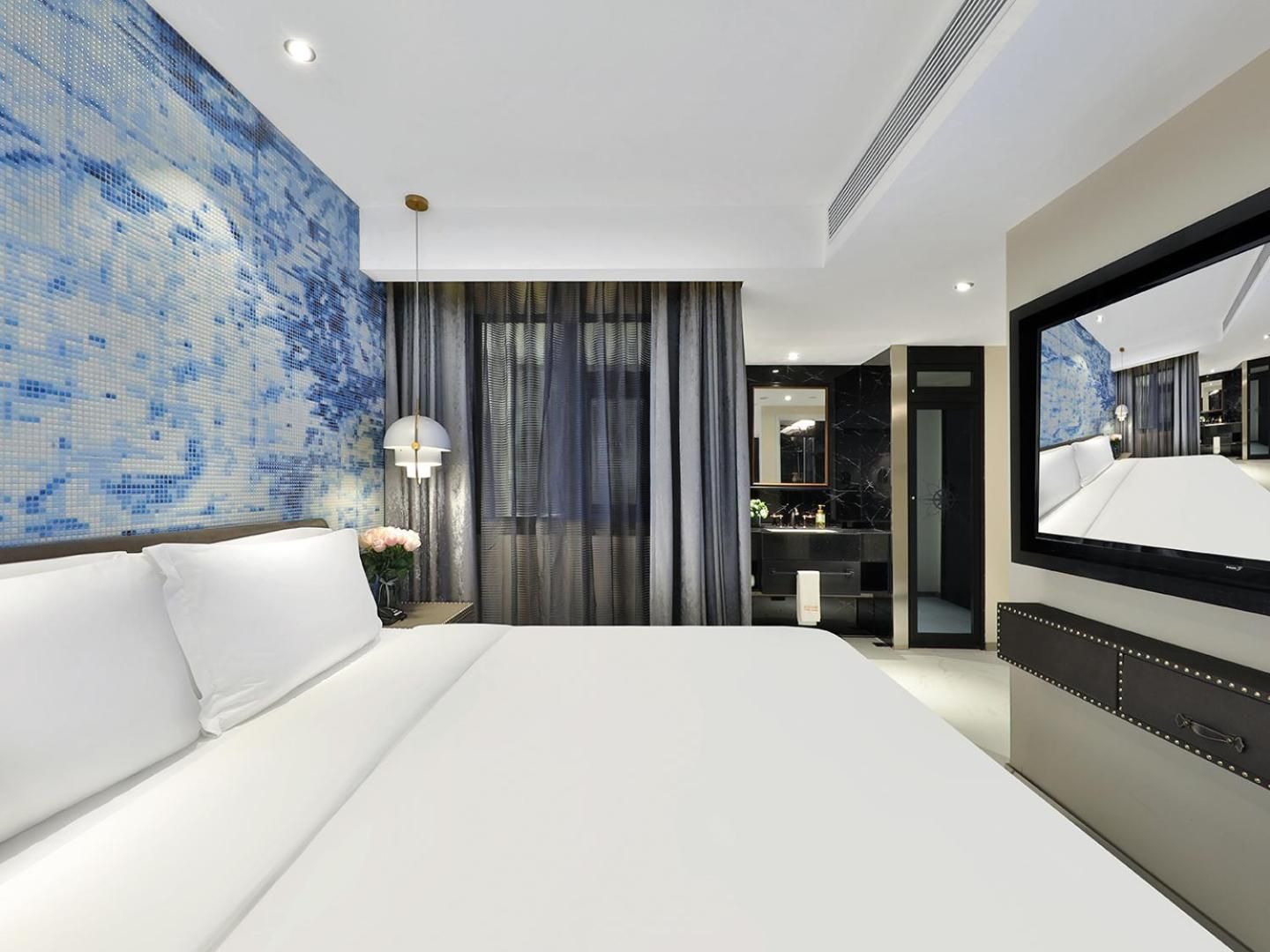 Single Room with Shower