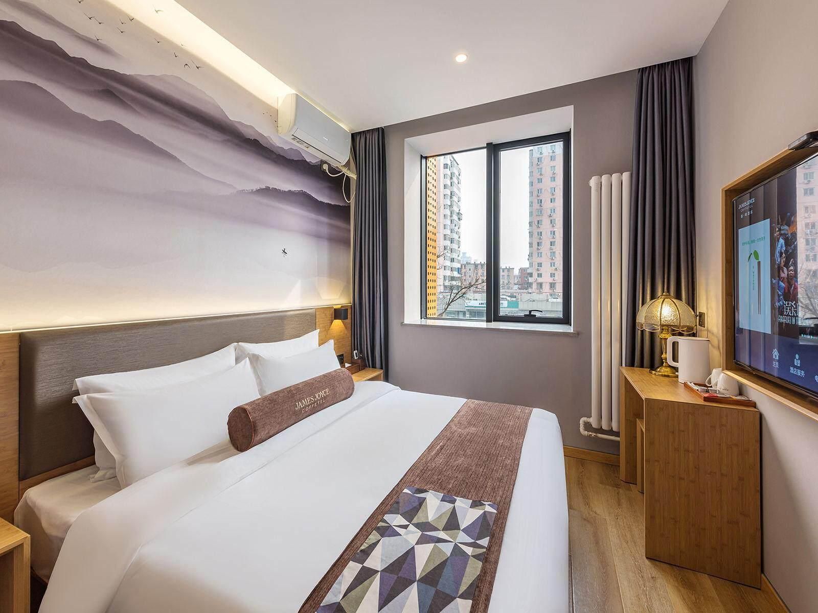 James Joyce - Chunxiang Bed Room