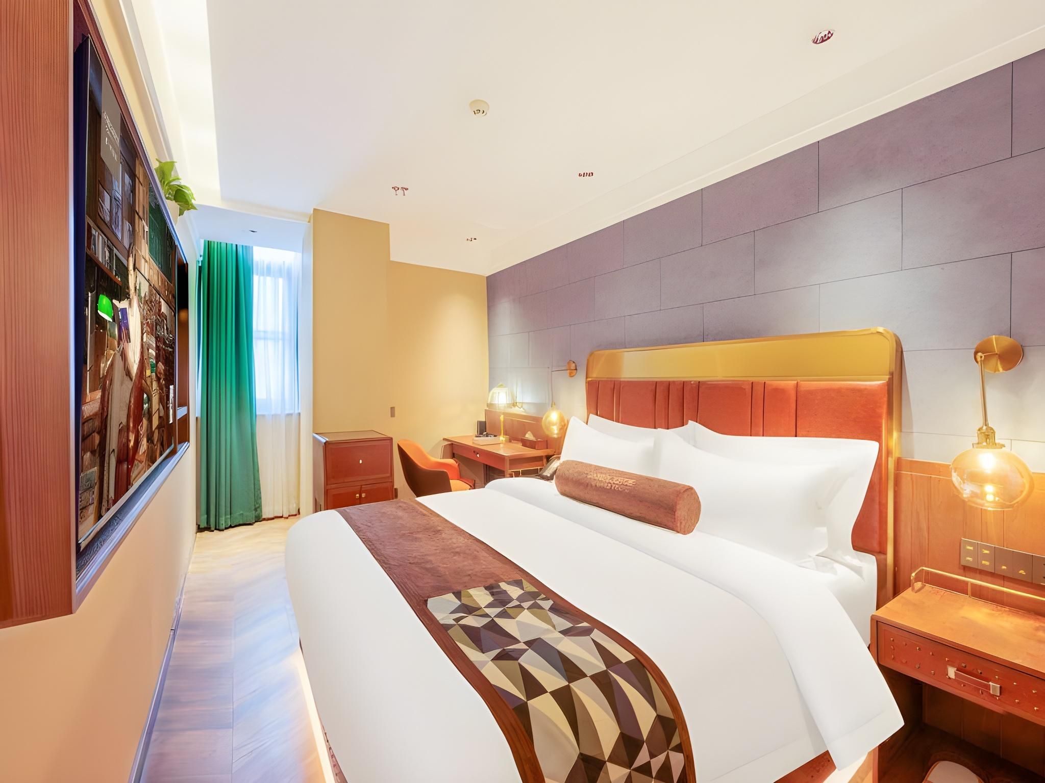 James Joyce - Chunxiang Bed Room