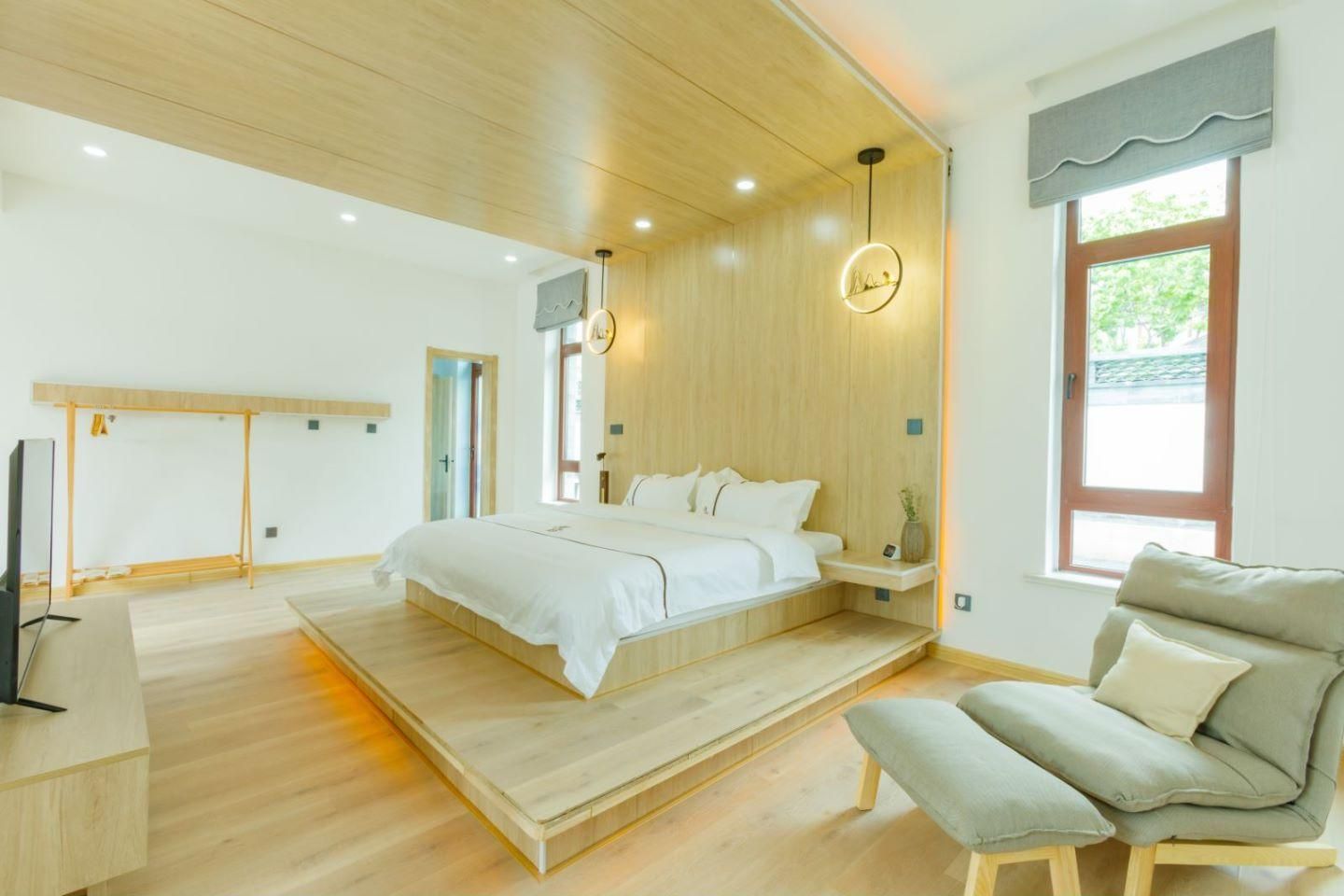Big Room