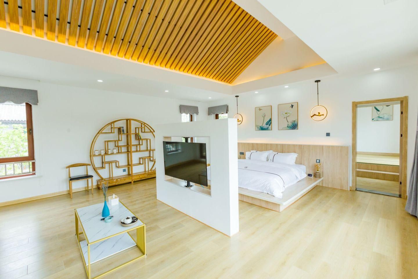 Suite Room
