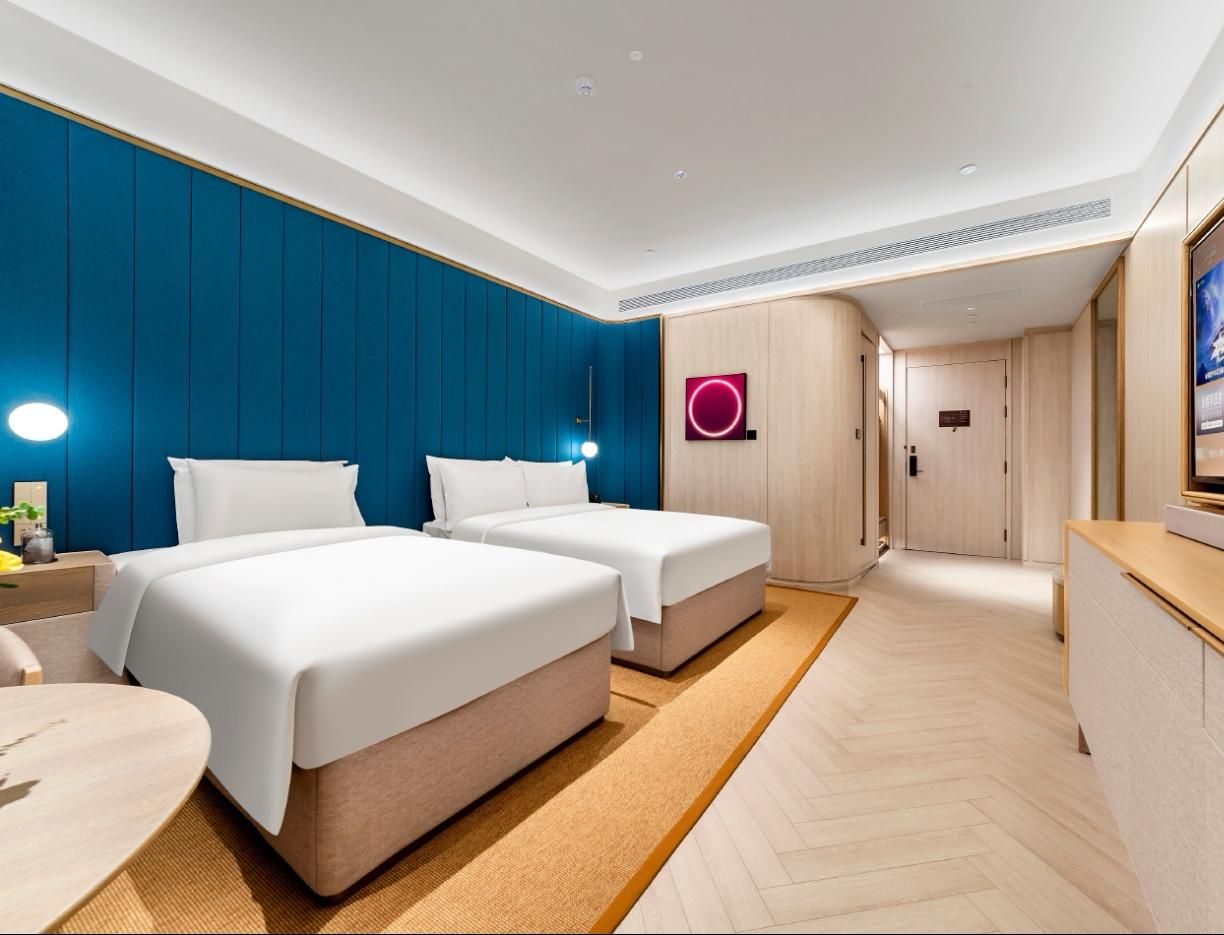 Huazhu - Executive Twin Room