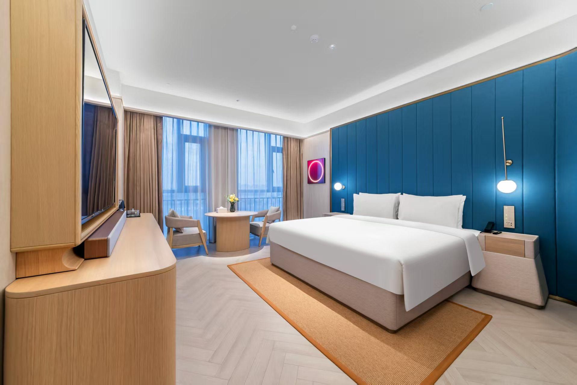 Huazhu - Executive Bed Room