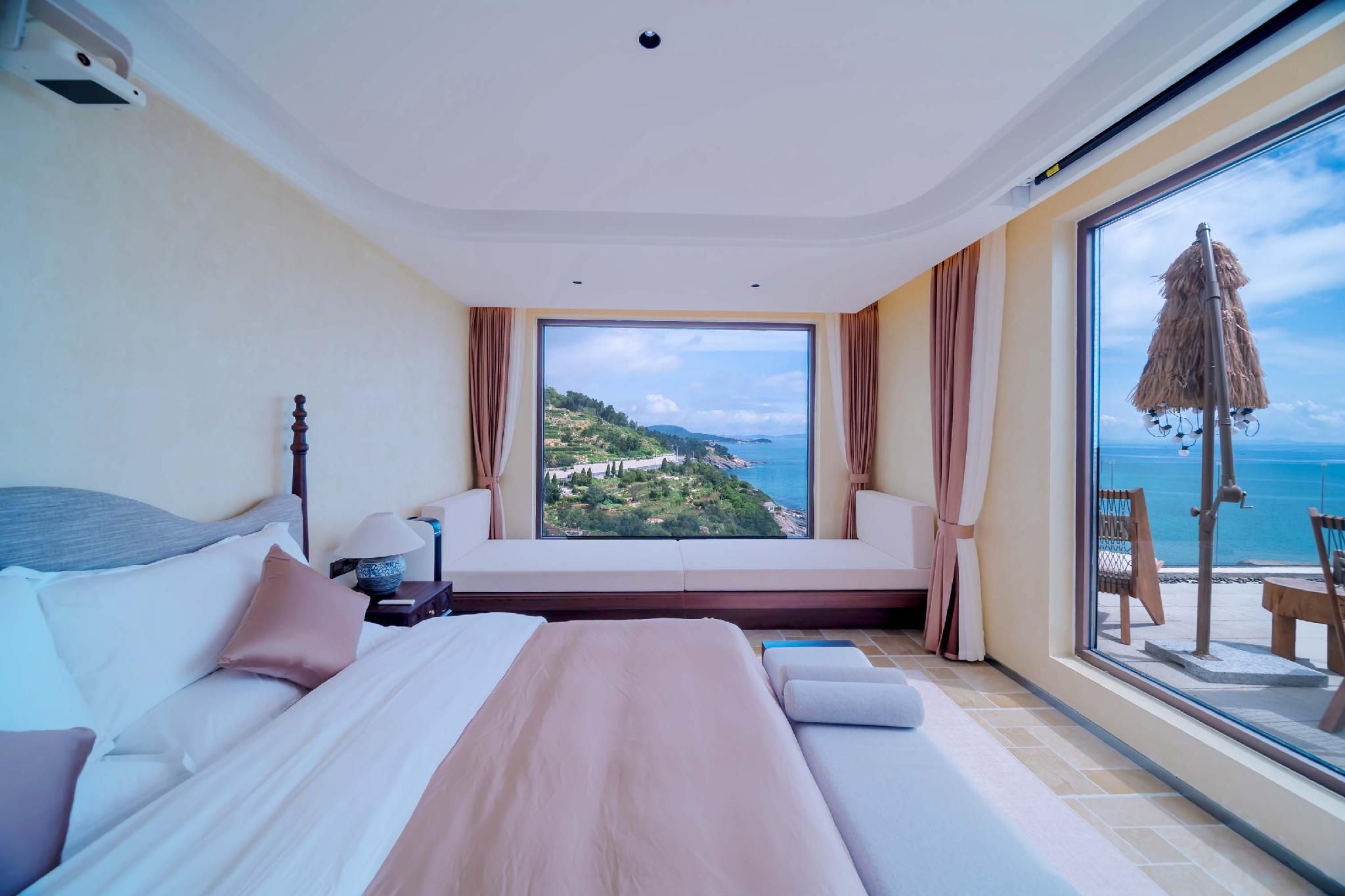 Suite Room Ocean View
