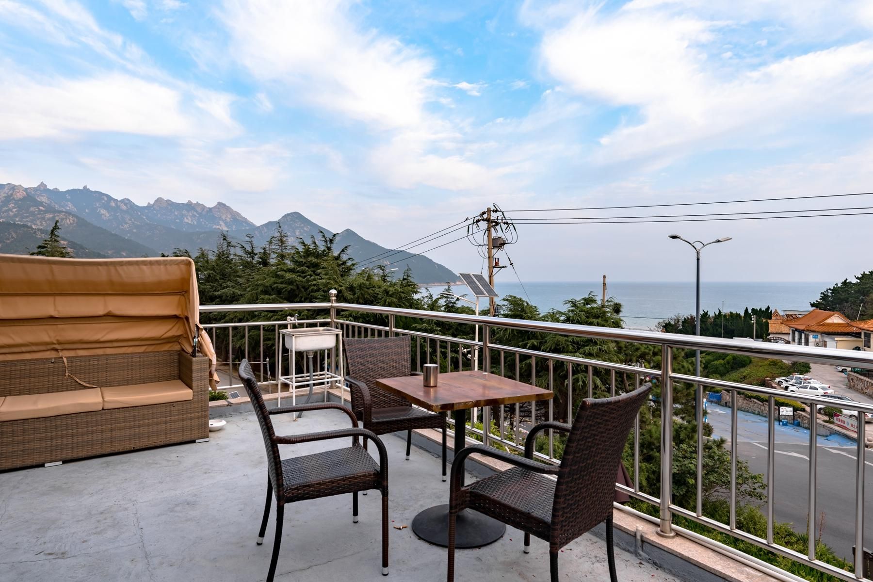 Suite with Balcony - Non-Smoking