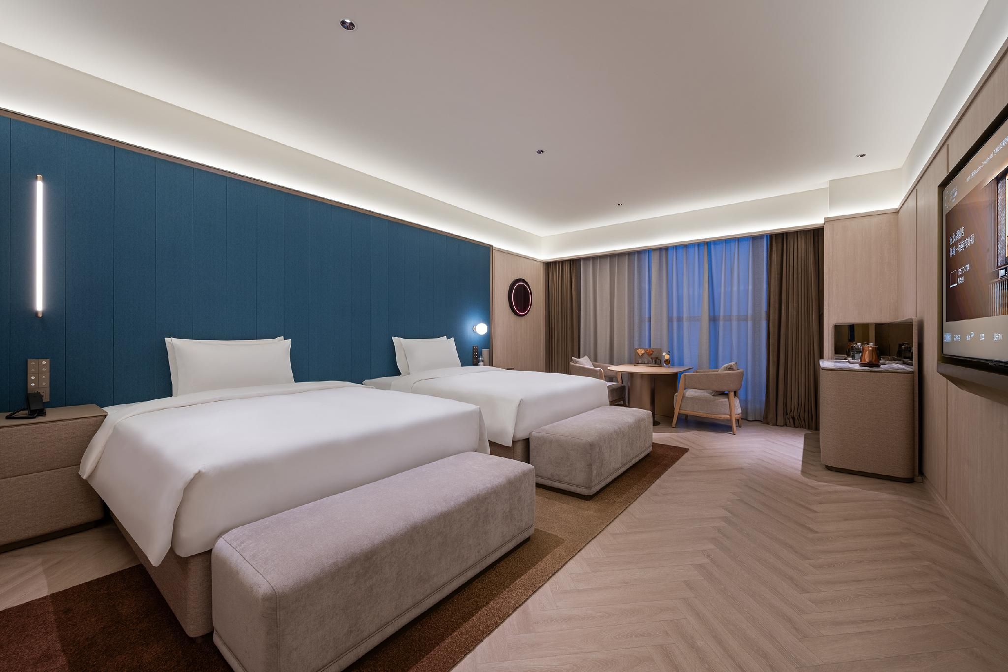 Huazhu - Family Room