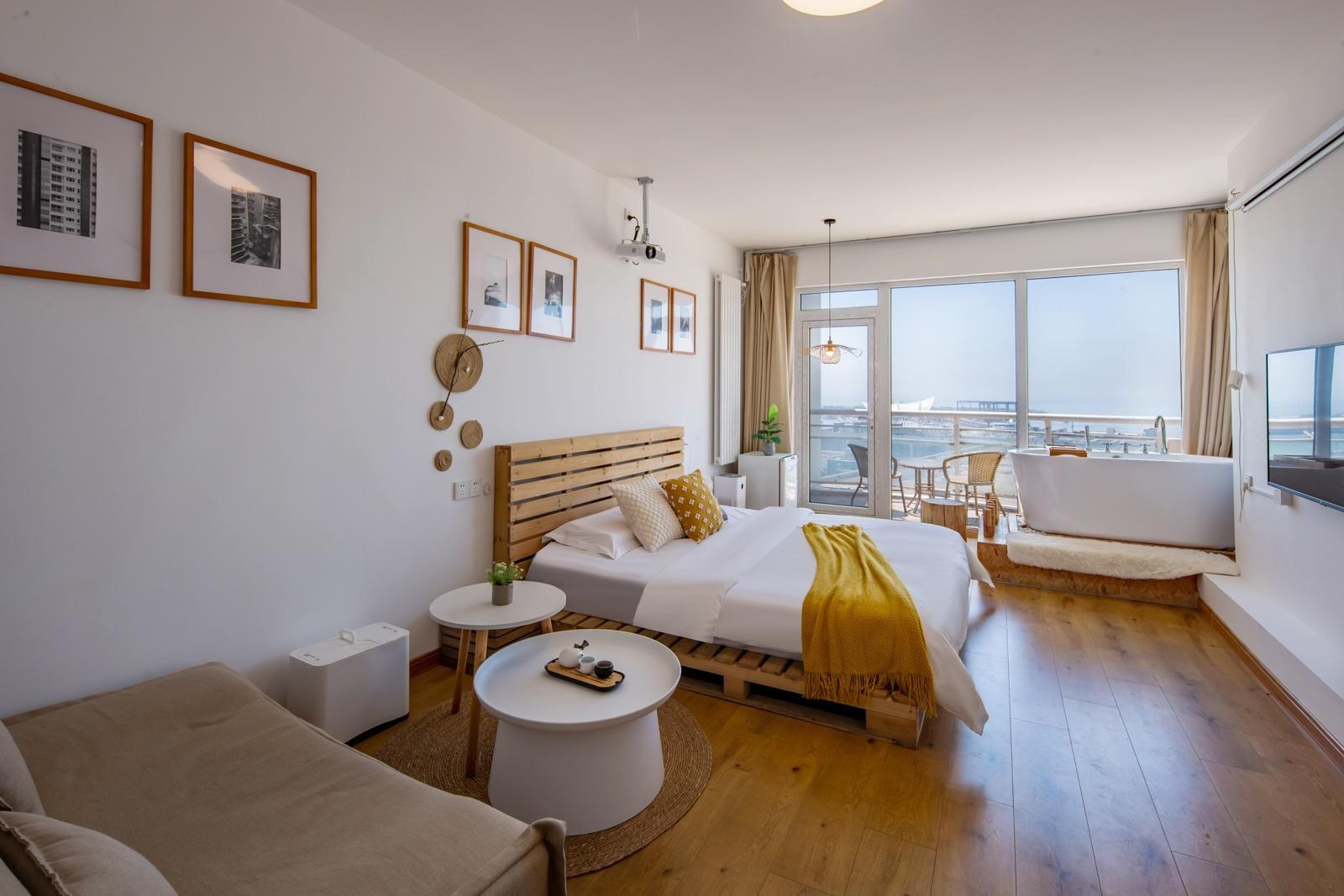 Ocean View Queen Room with Balcony
