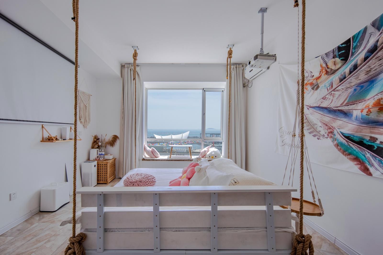 Tatami Queen Room