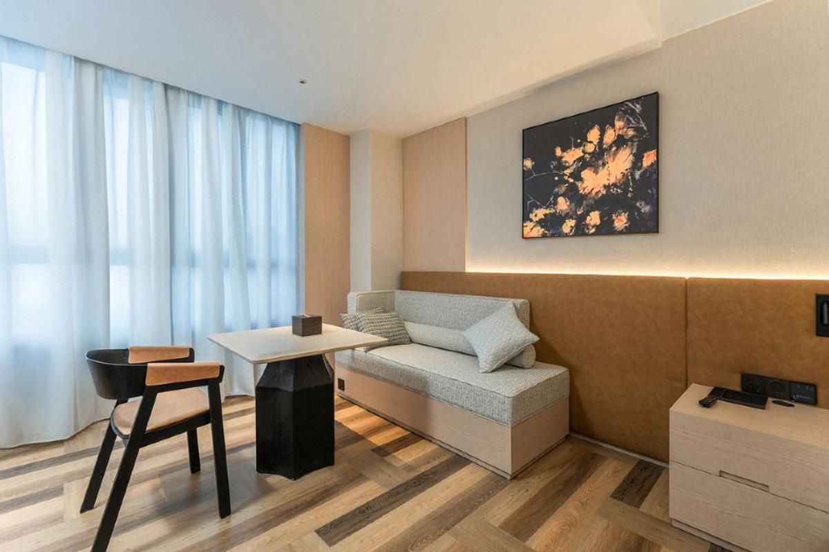 Lizhi Comfort King Room