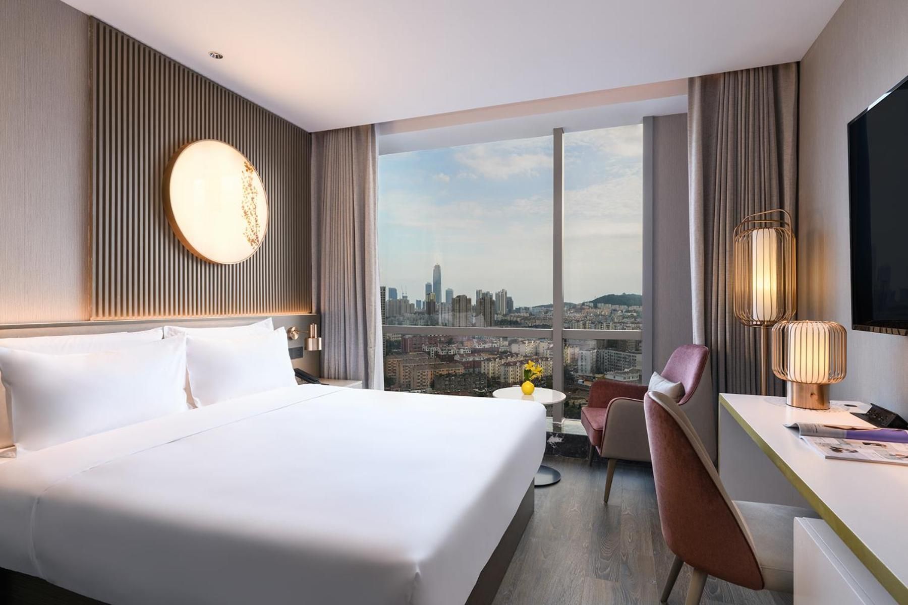 Crystal Orange Hotel Qingdao Shandong Road Mixc Superior Queen Room 2