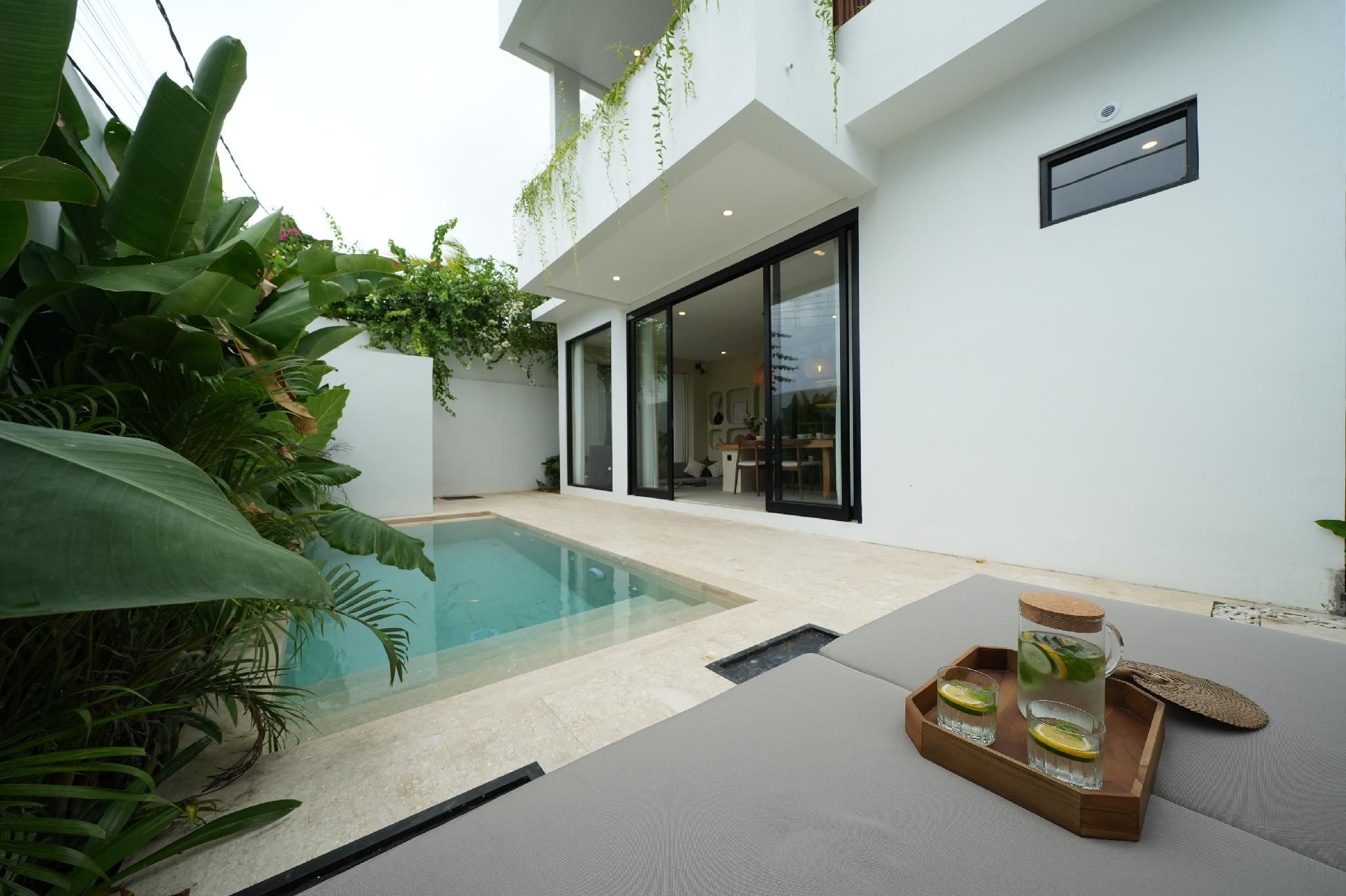 One Bed Room Villa with Horizontal Pool