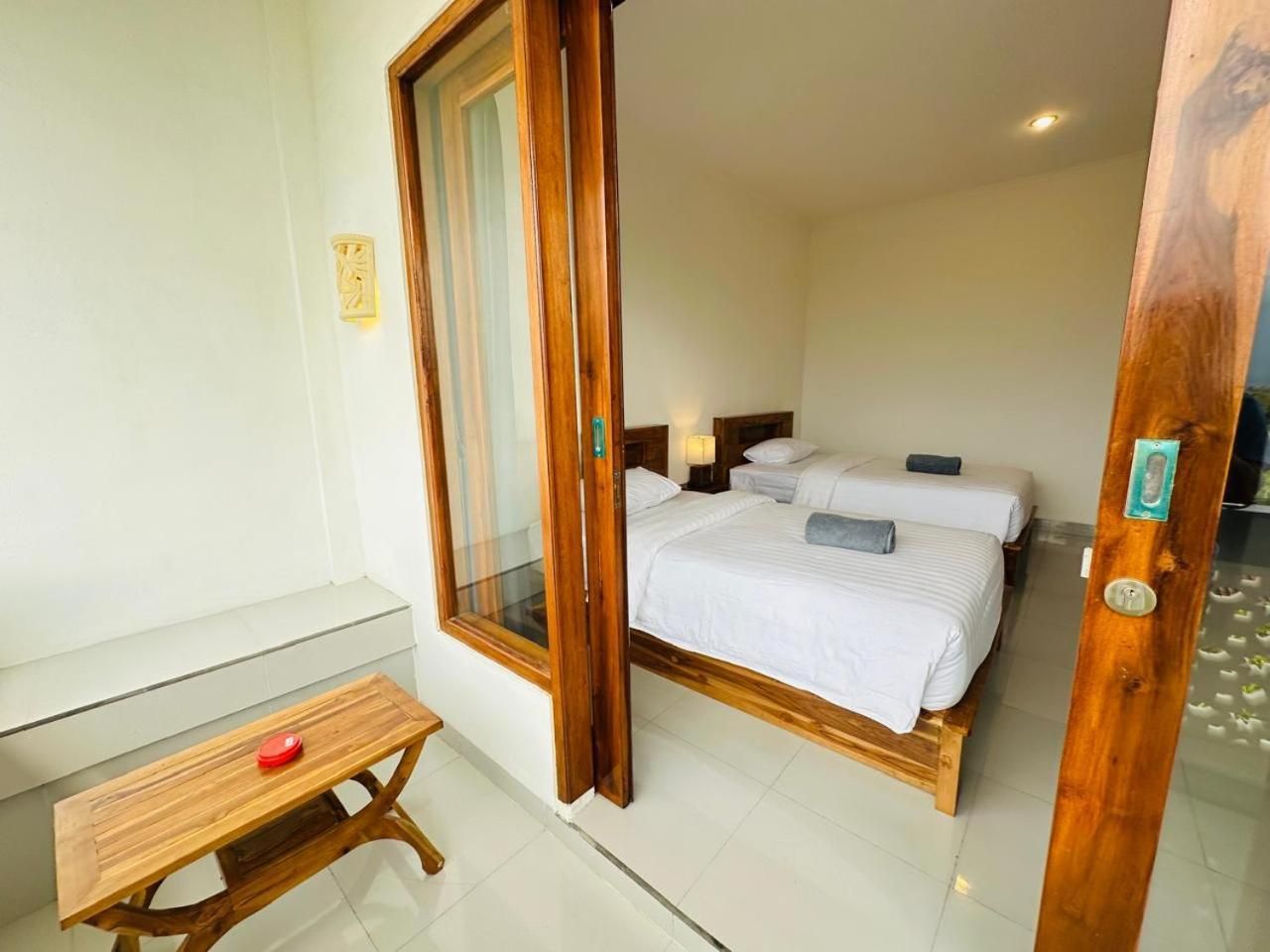 Twin Room with Sea View