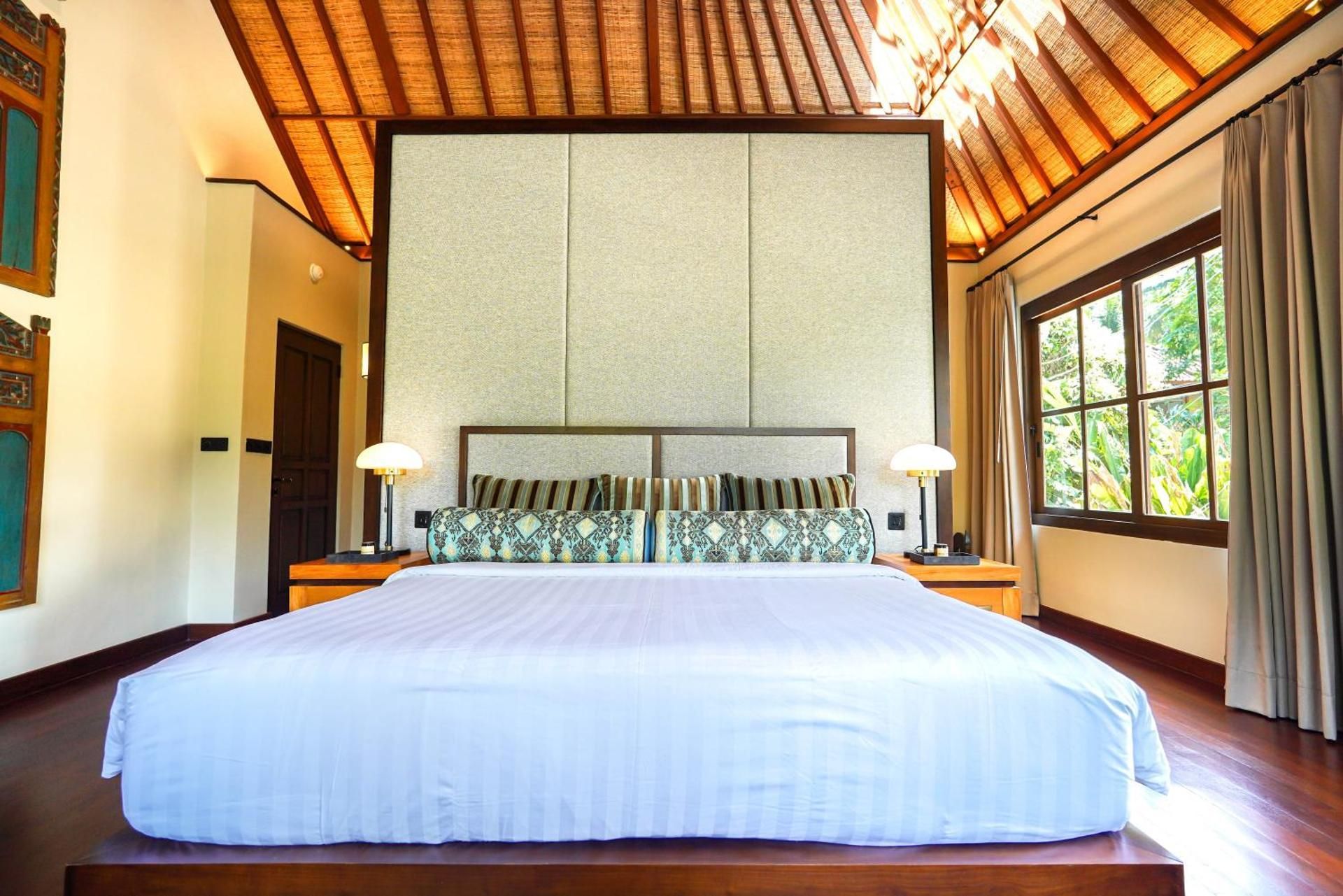 Two Bedroom Villa with Executive Studio (Office + Lounge + Spa Bath)