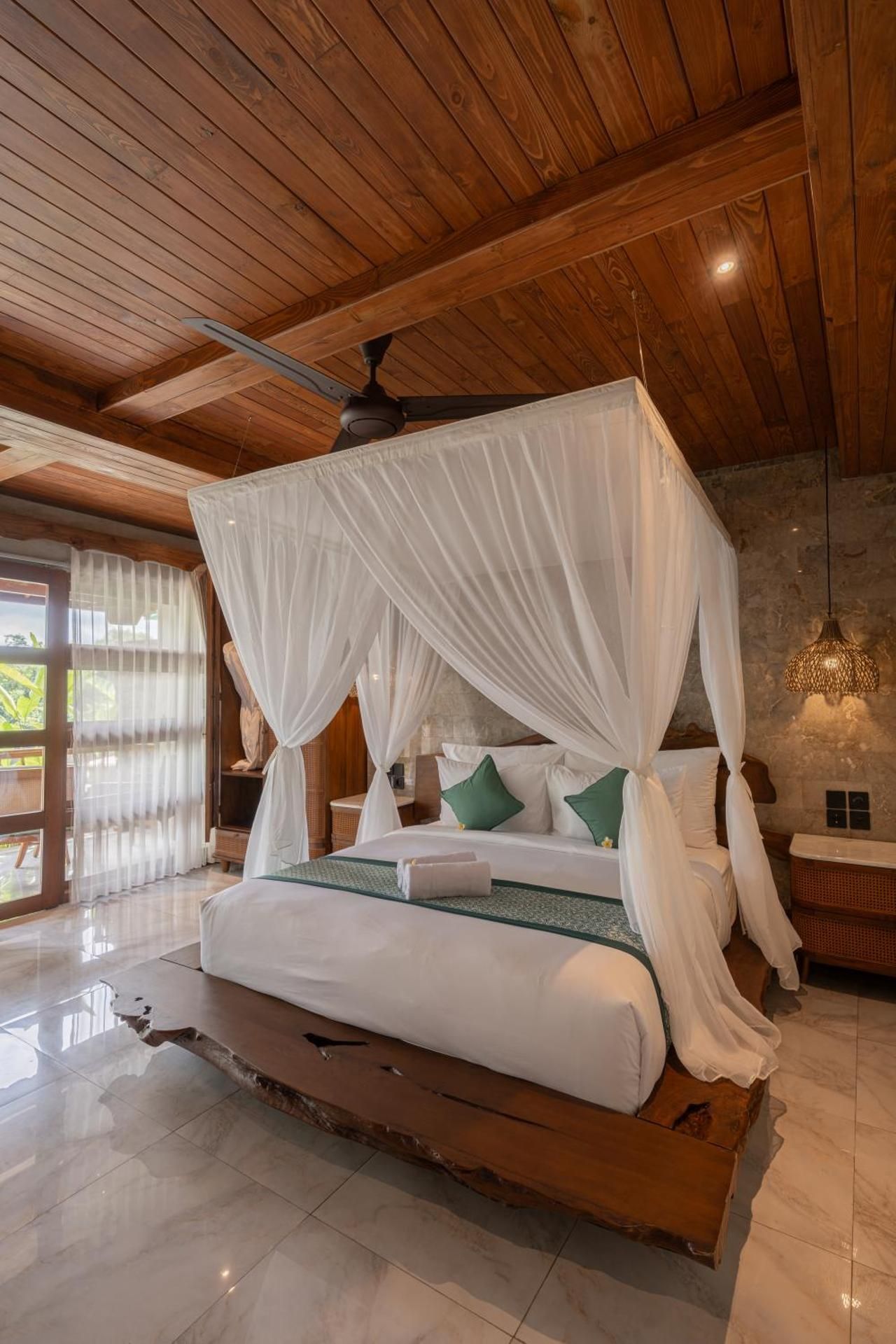 Deluxe Villa