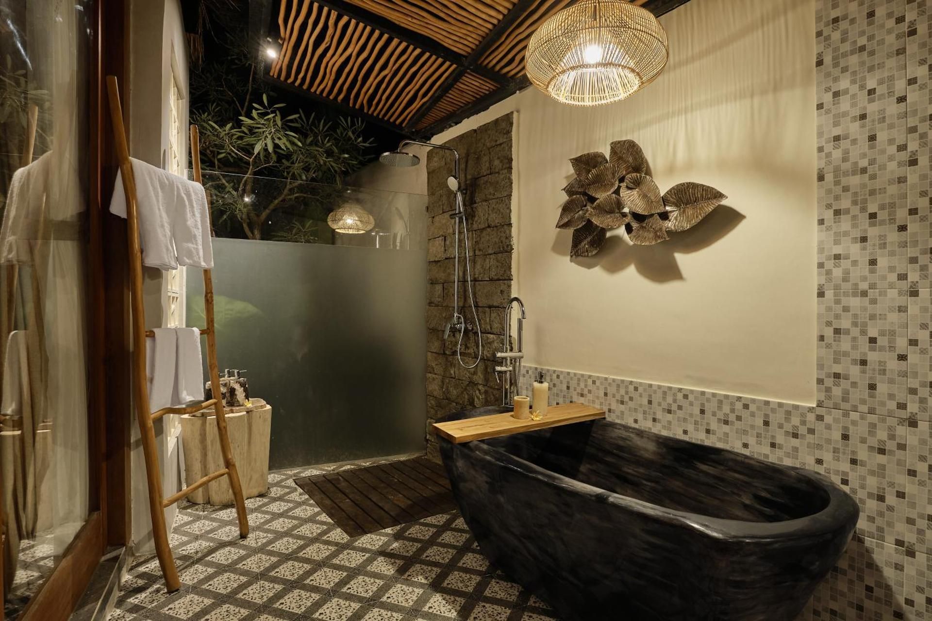 Changi Jungle Ubud Villas Villa - Pool View 3