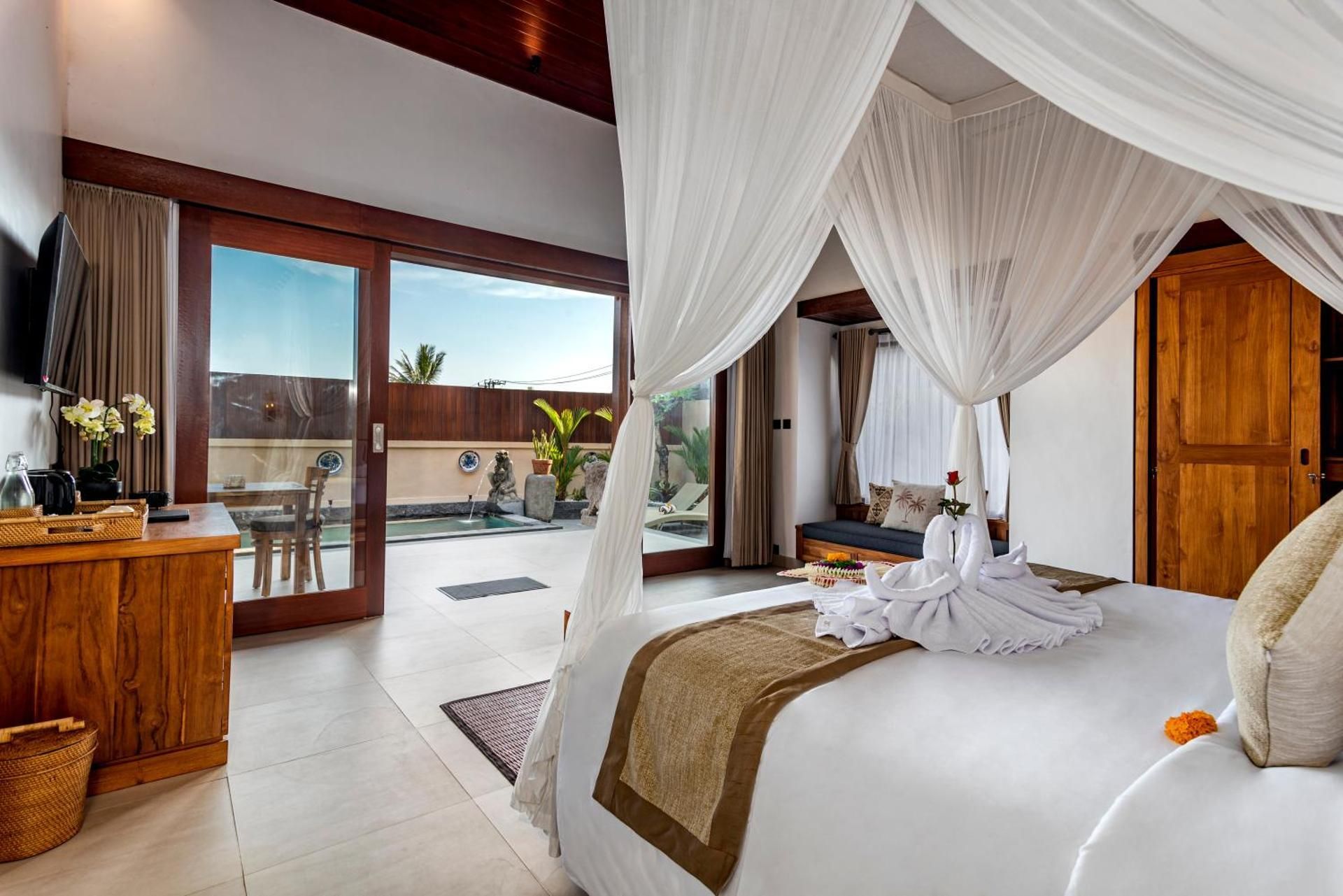 Private Pool Villa With Benefits