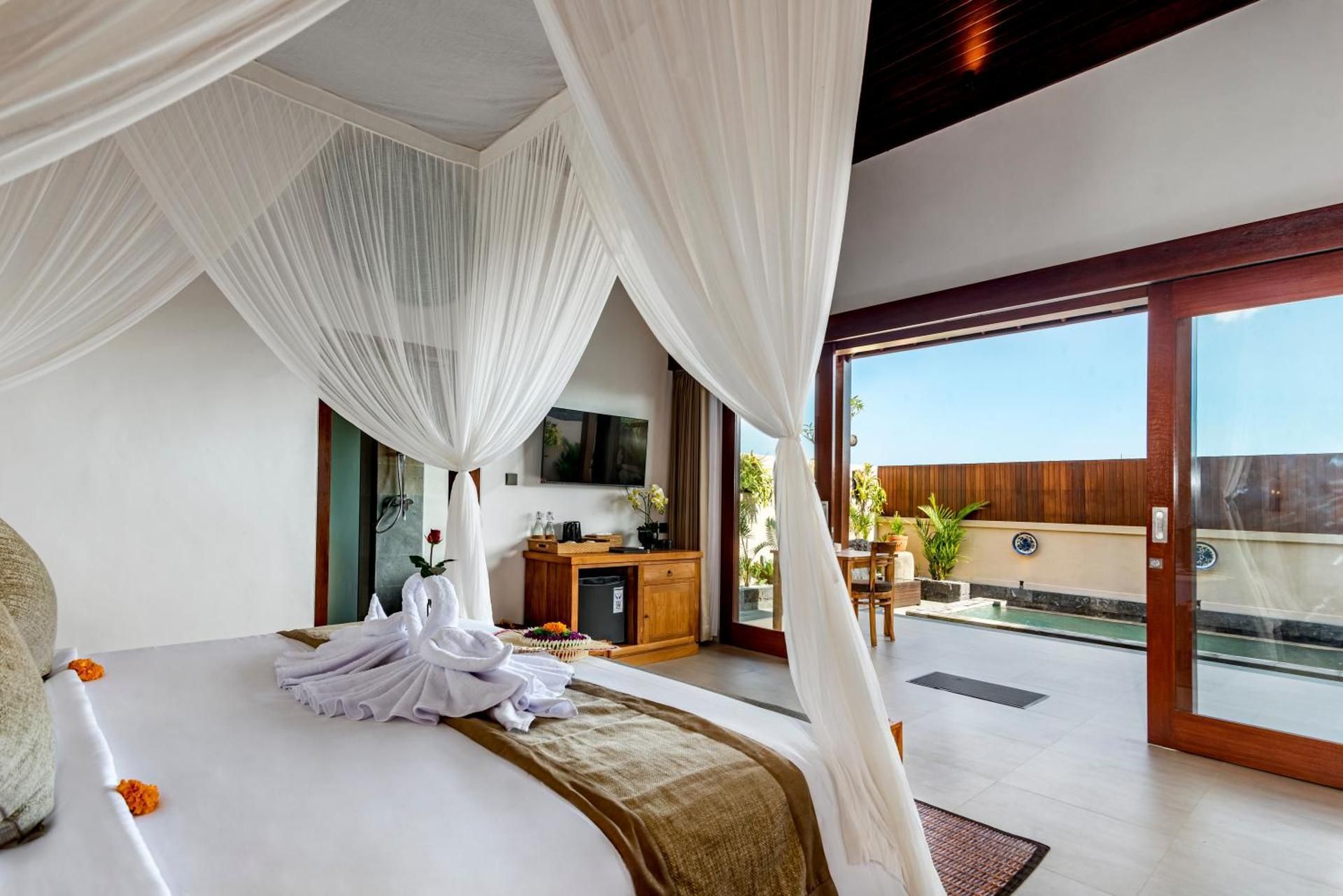Private Pool Villa With Benefits