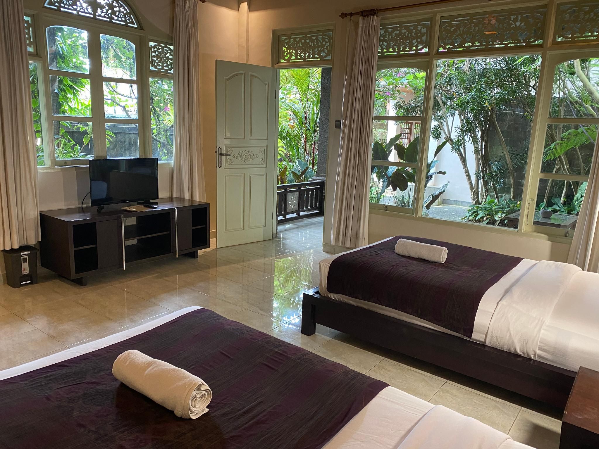 Cottage - Ground Floor