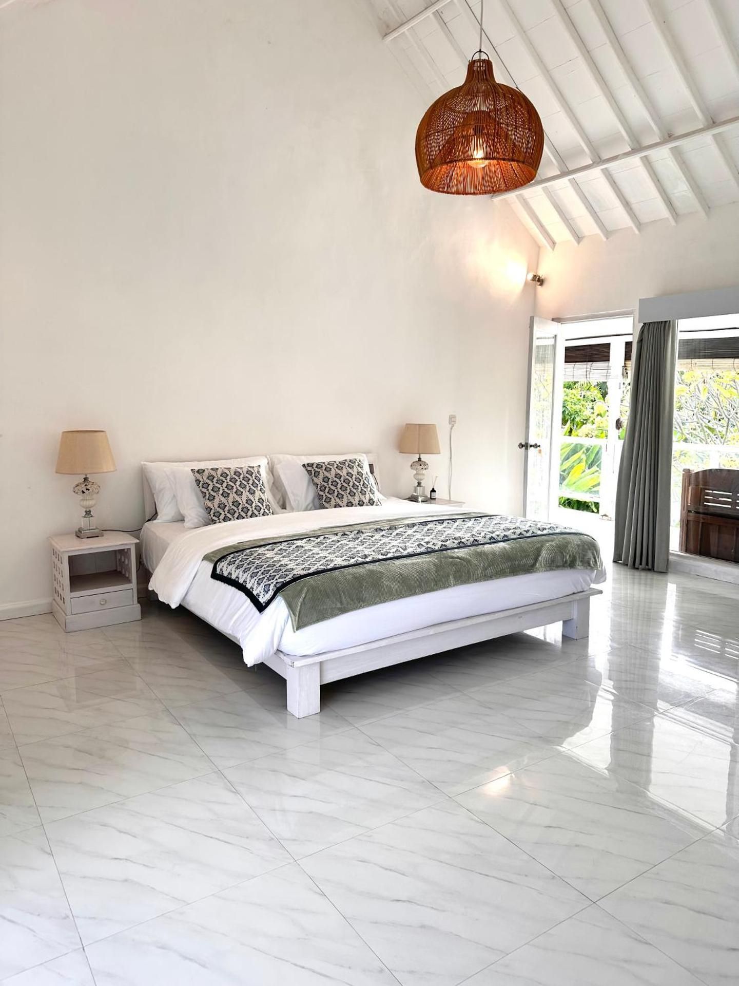 King Room with Garden View