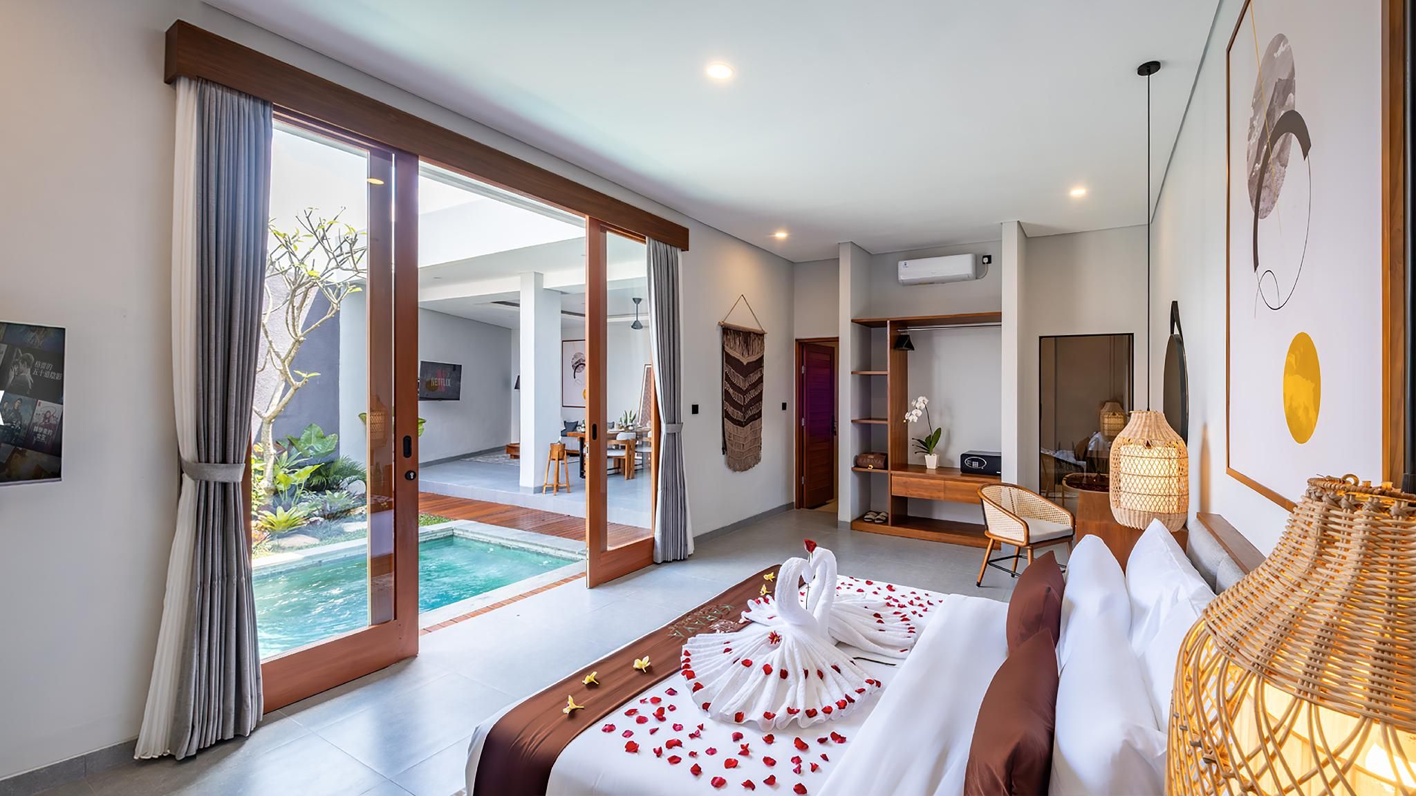 Grand 1-Bedroom Villa with Private Pool