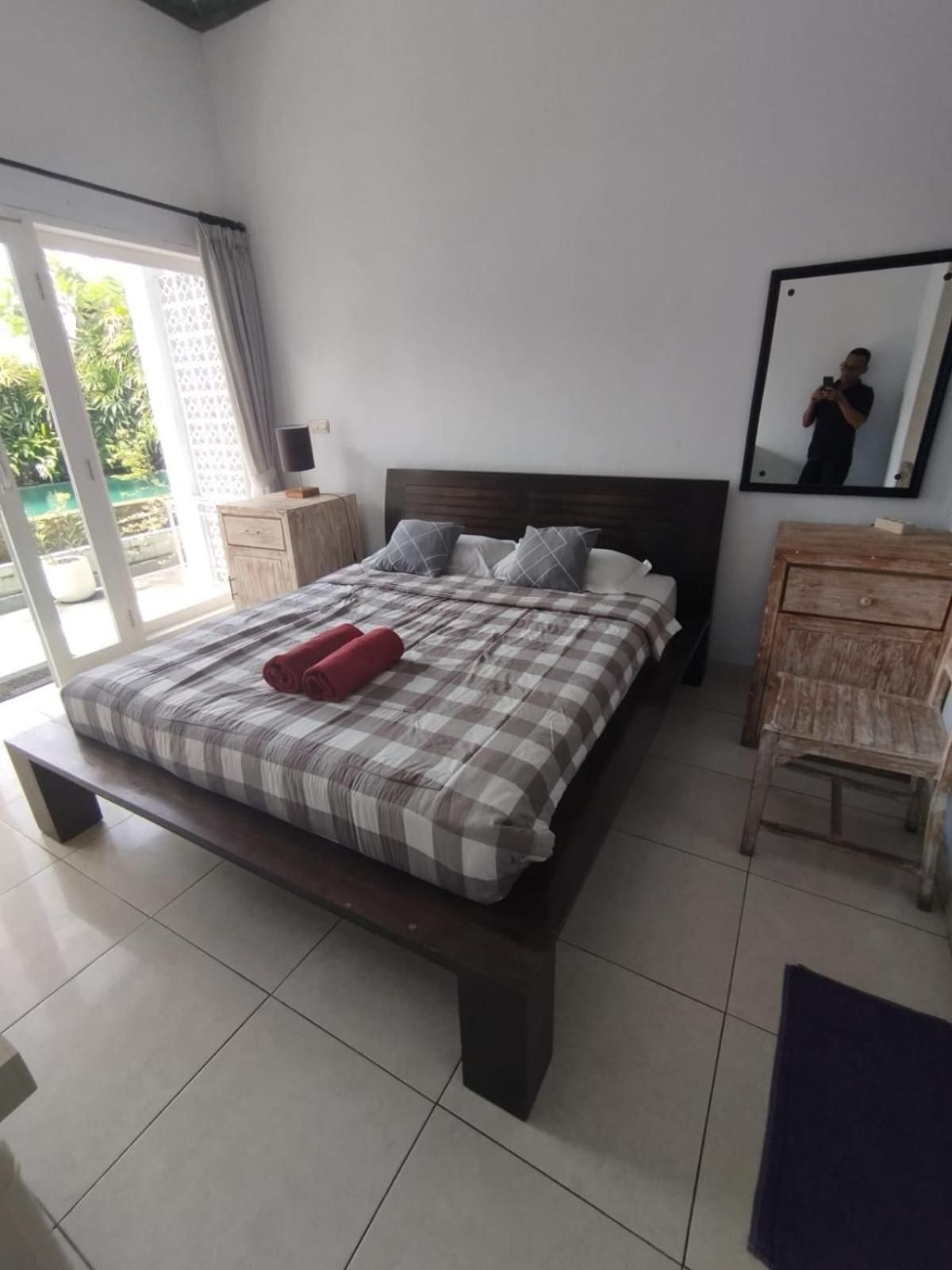 King Room with Pool View