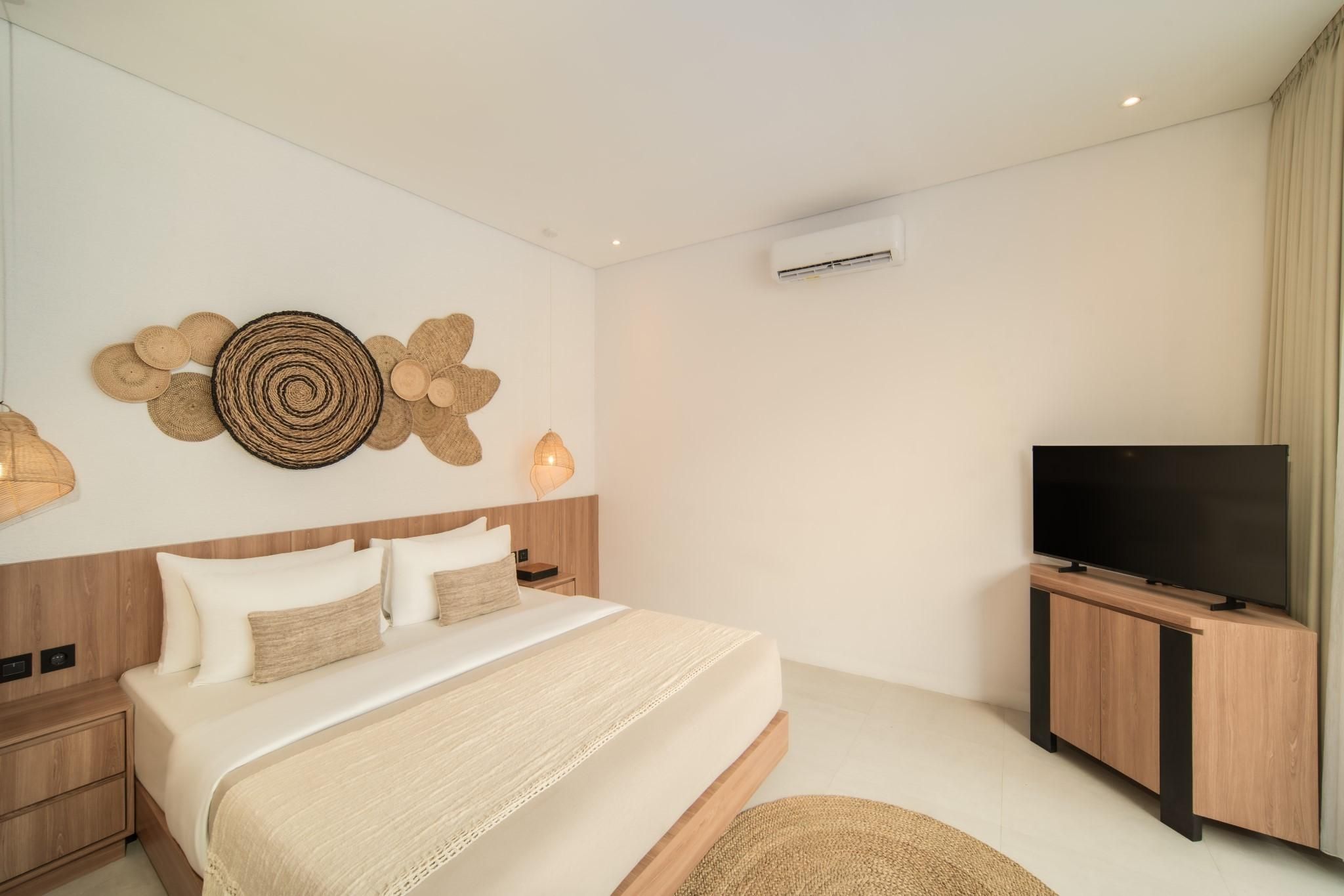 Three Bedroom Villa with Private Pool