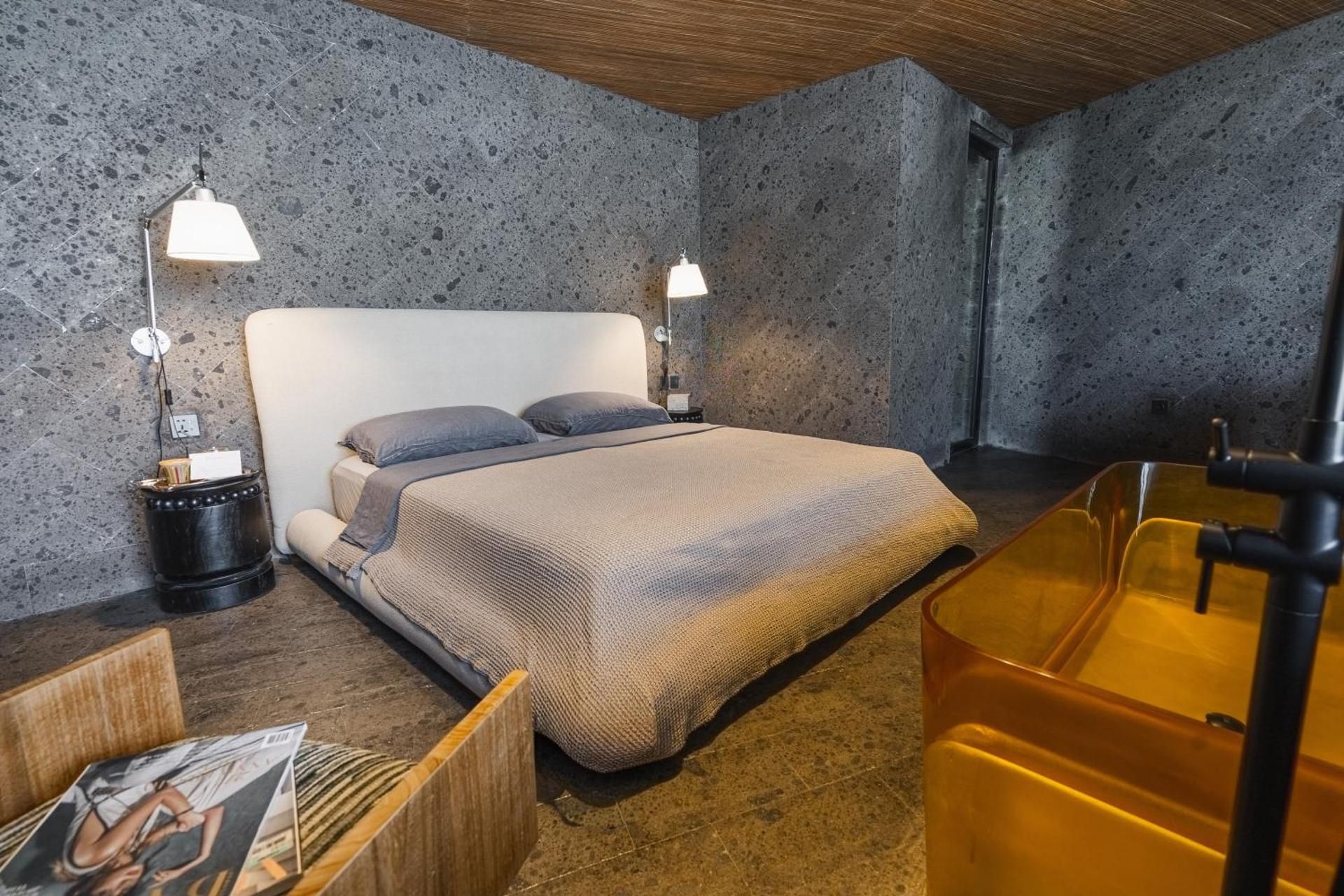 One-Bedroom Villa