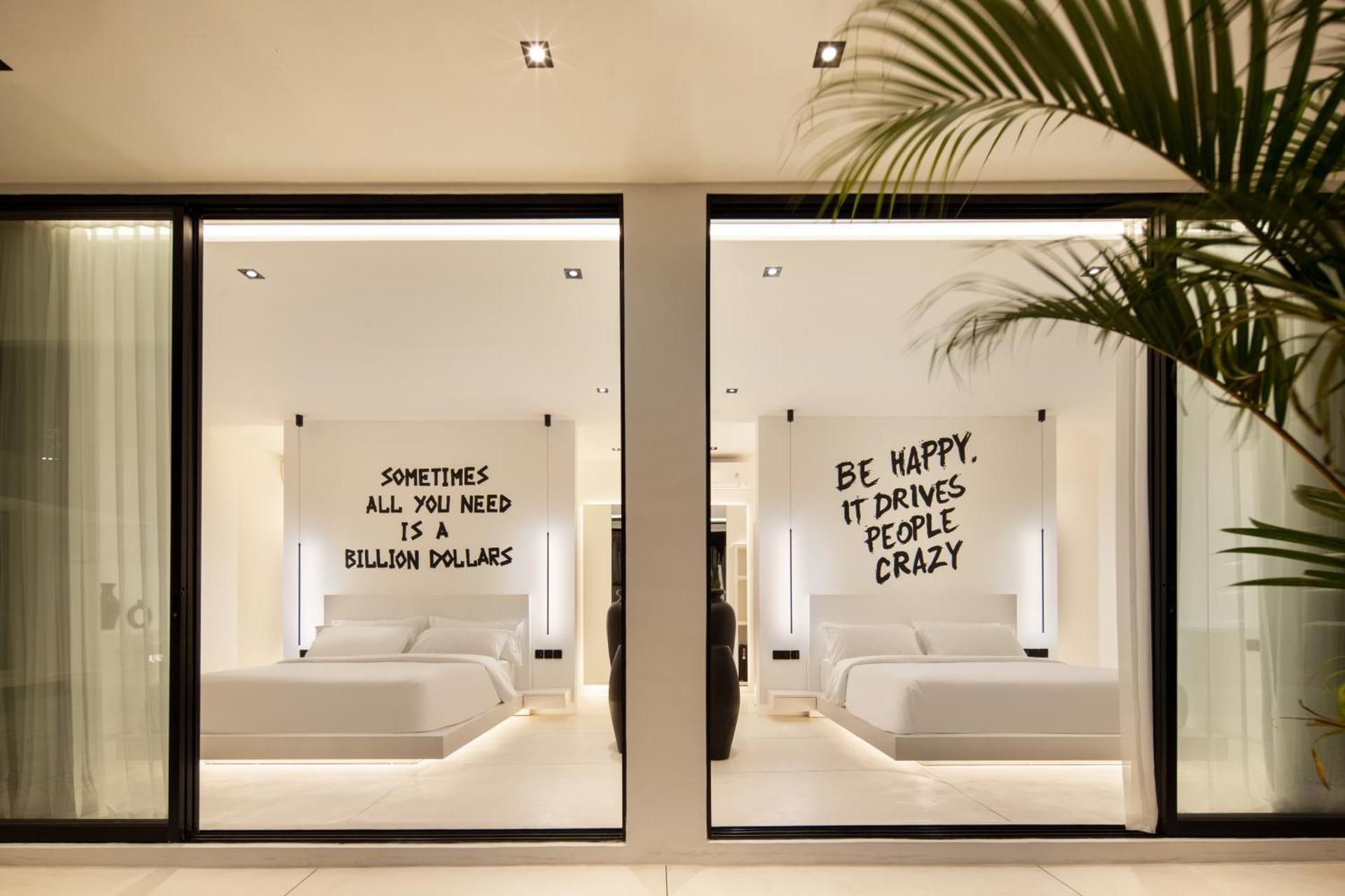 Suite with Pool View