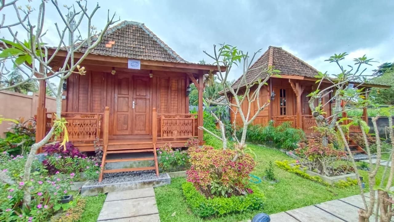 Double Room with Pool View