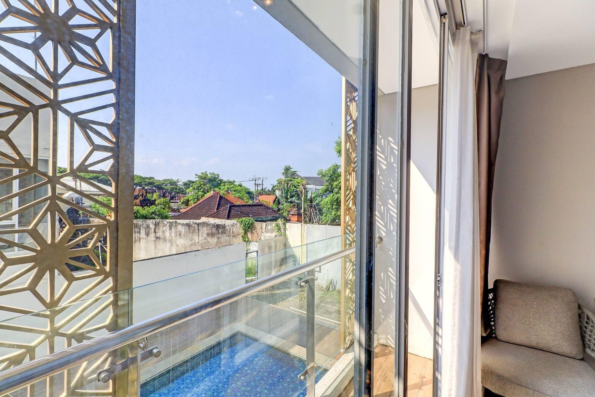 Suite with Balcony