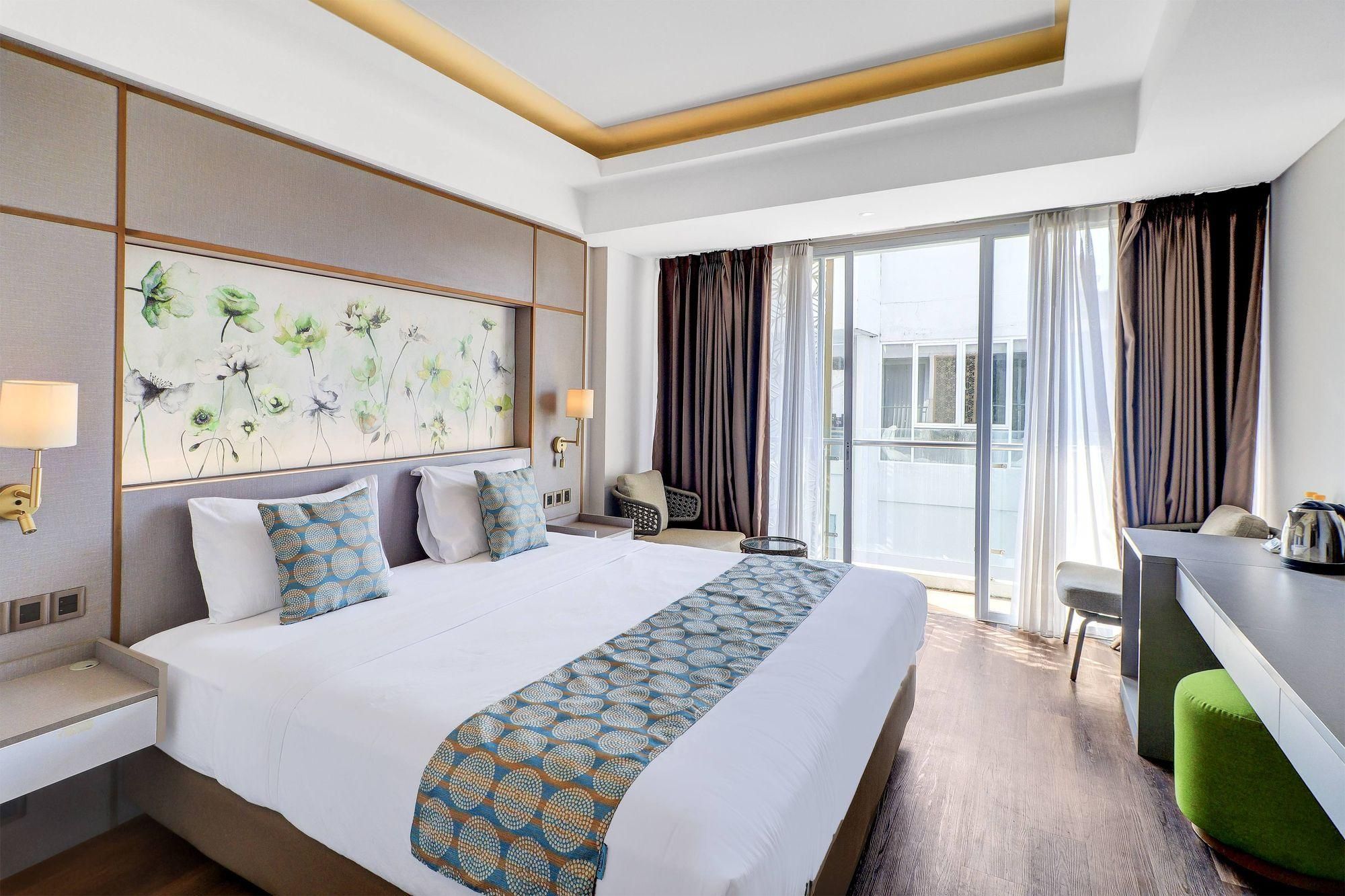 Suite with Balcony