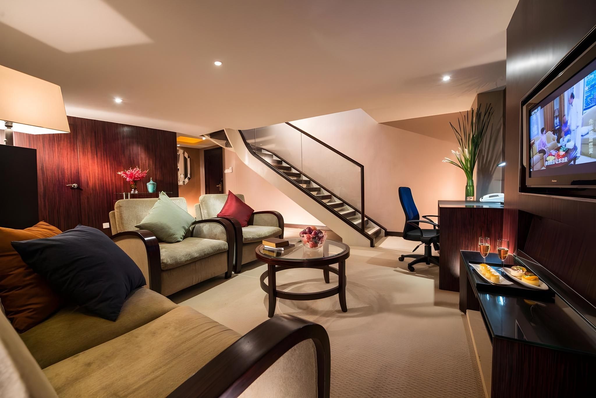 Executive Duplex King-size Bed Suite