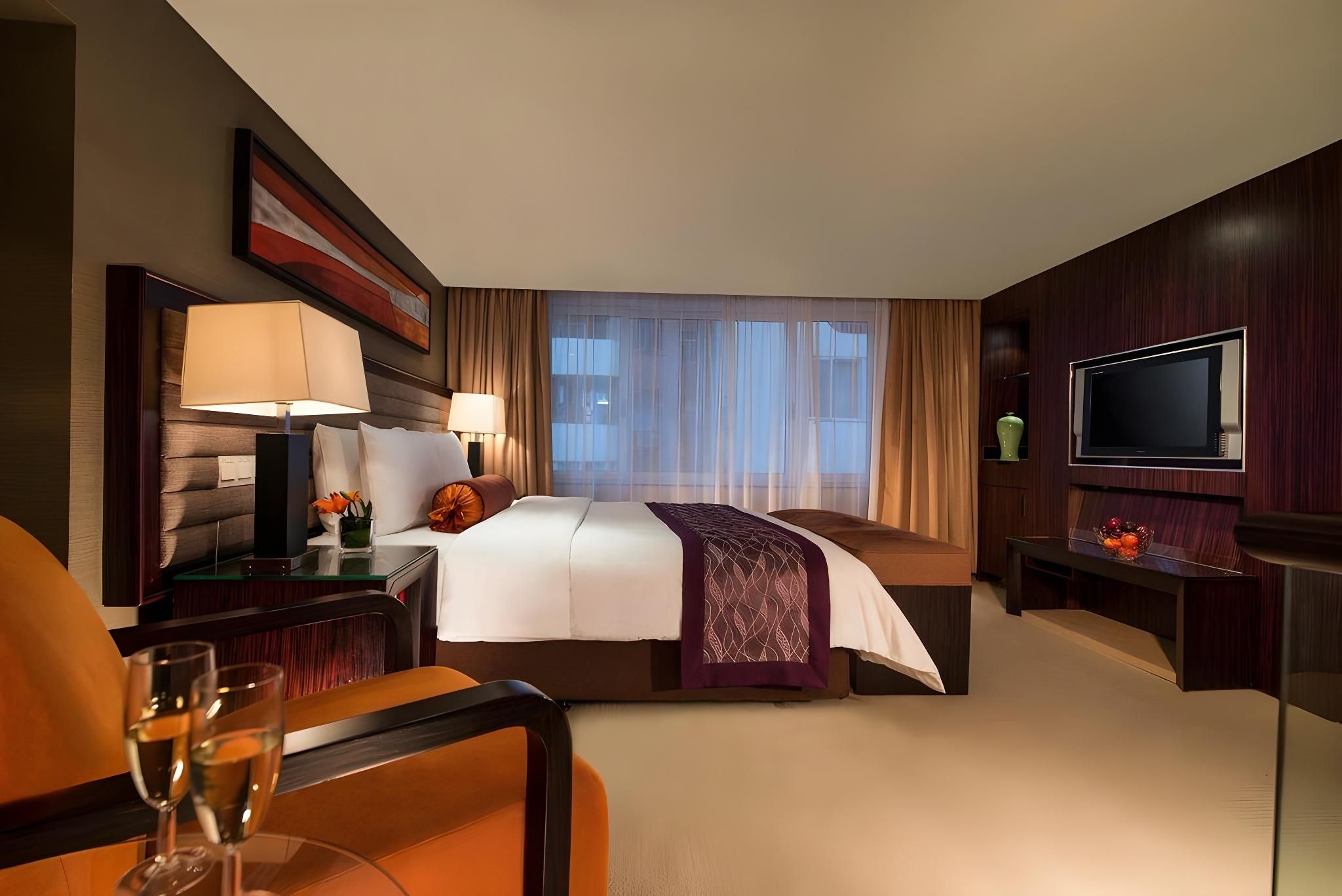 Executive Duplex King-size Bed Suite