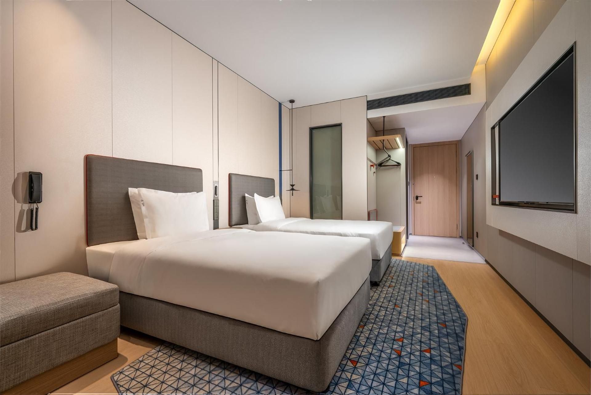 Standard Room with Two Single Beds