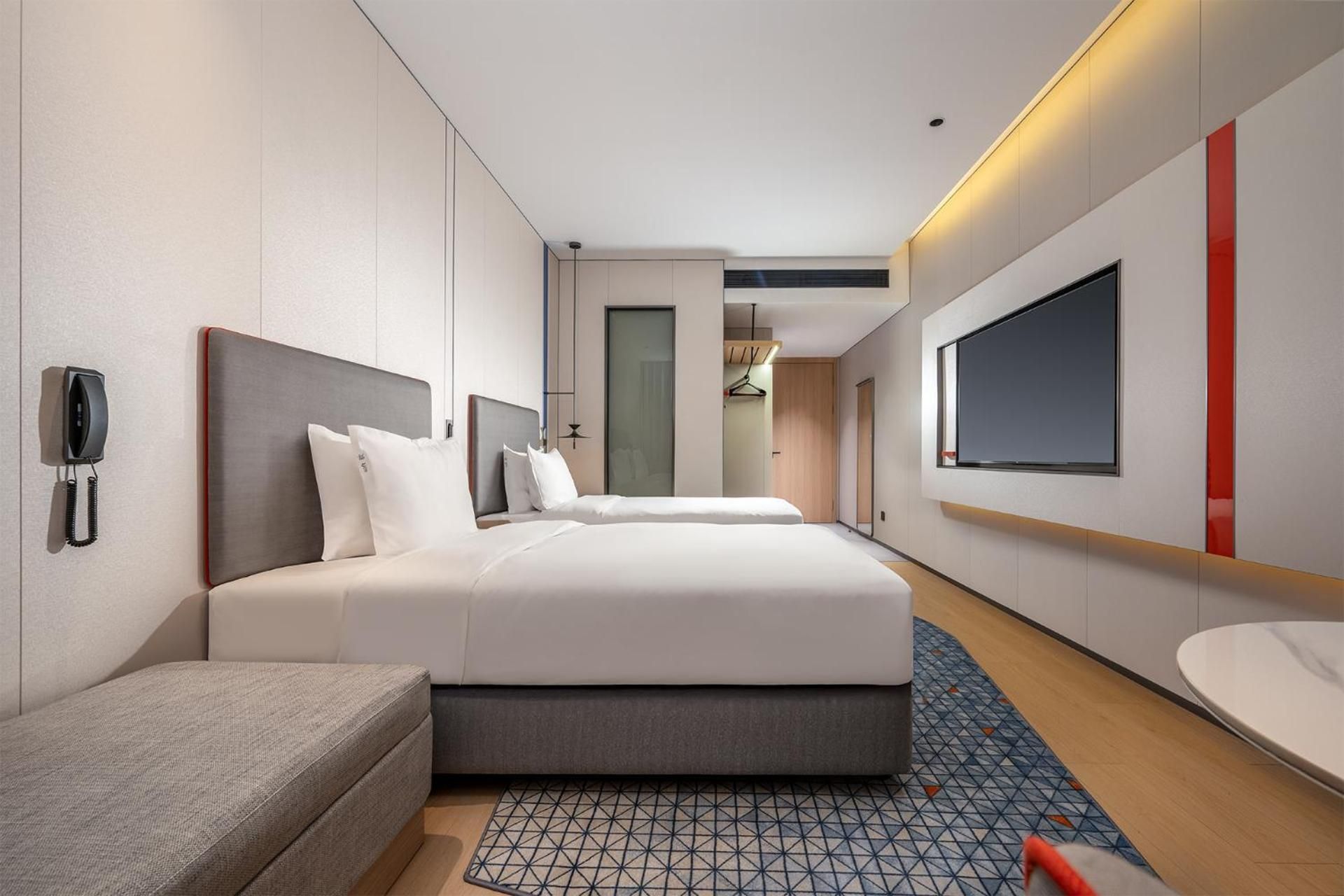 Holiday Inn Express Shenzhen Sports Center By IHG