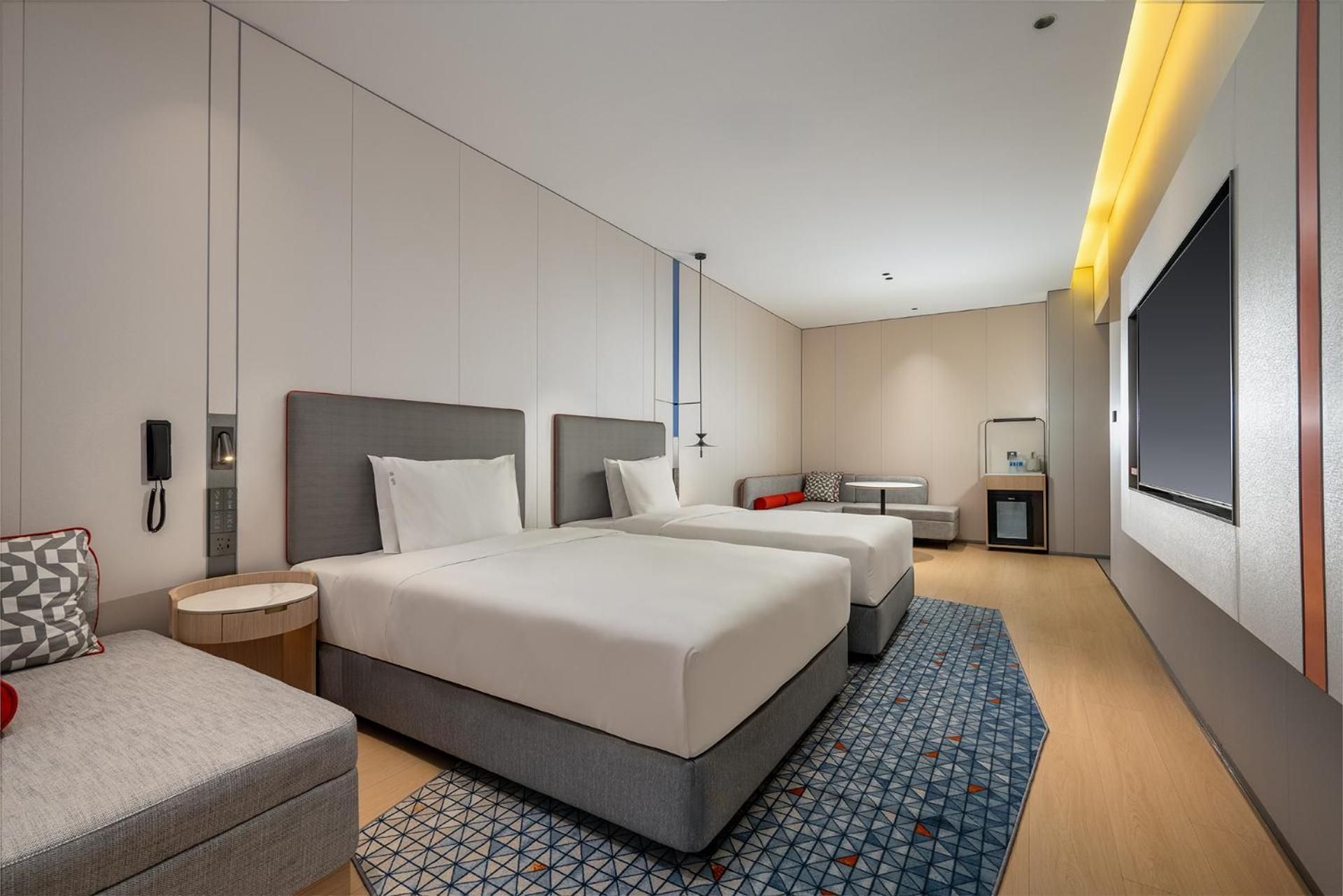 Suite with Two Double Beds and City View