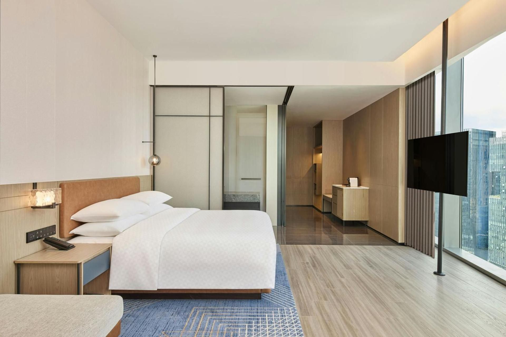Premium King Room with River View