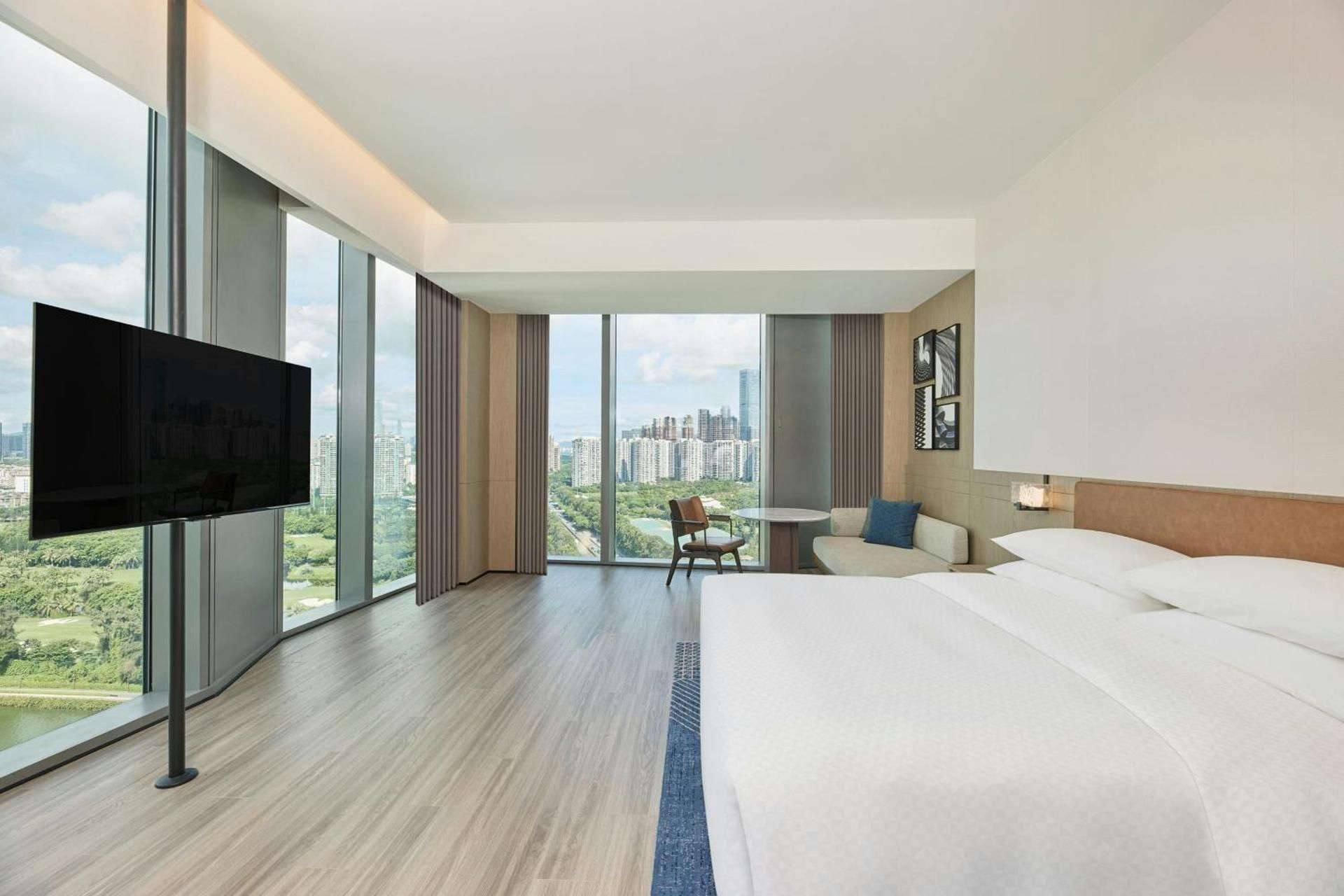 Premium King Room with River View