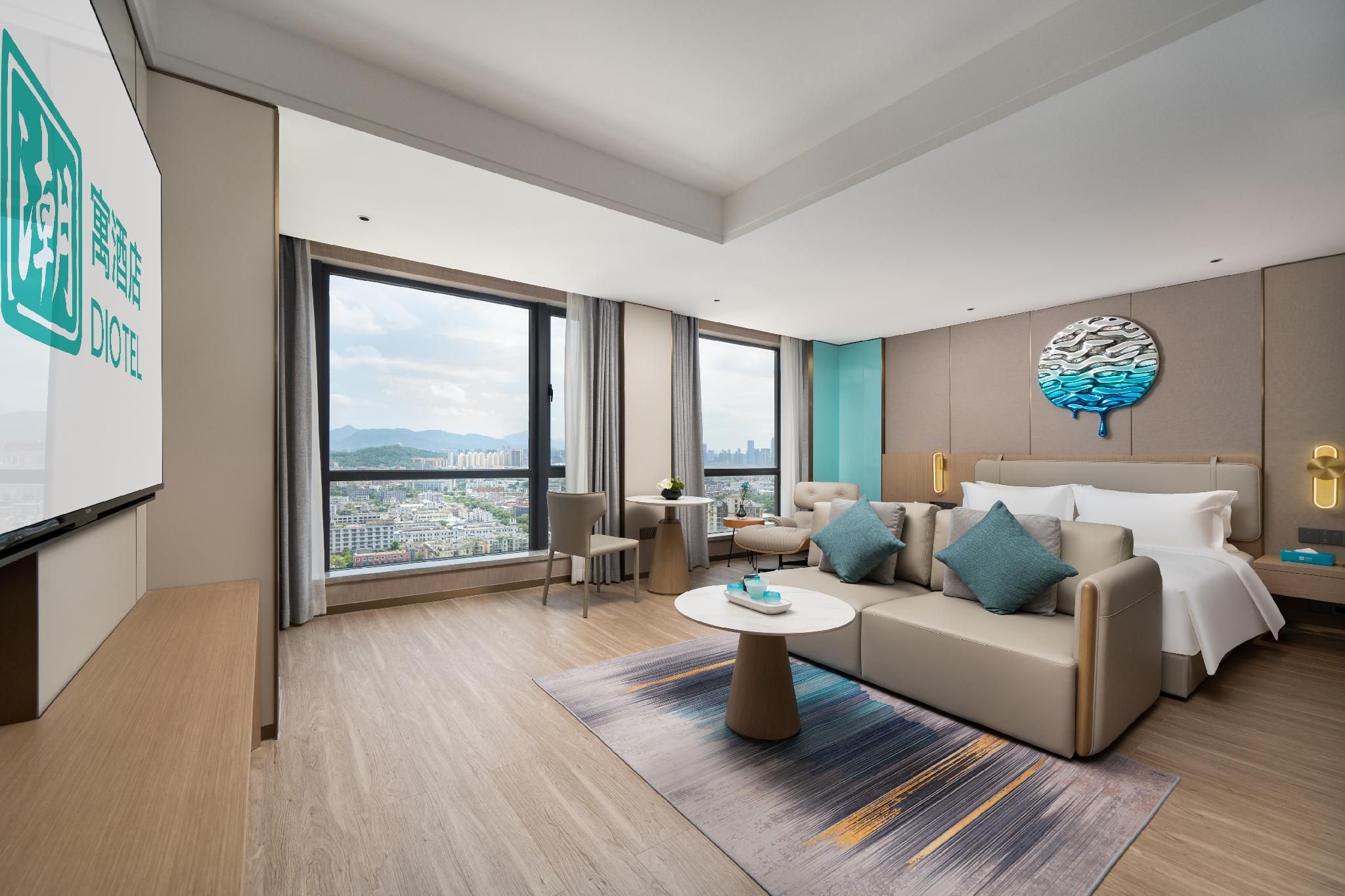 Deluxe Superior King Room