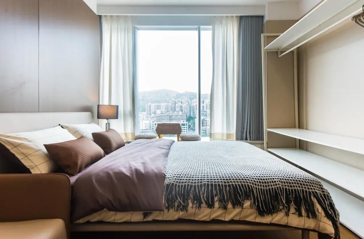 Comfort Queen Room