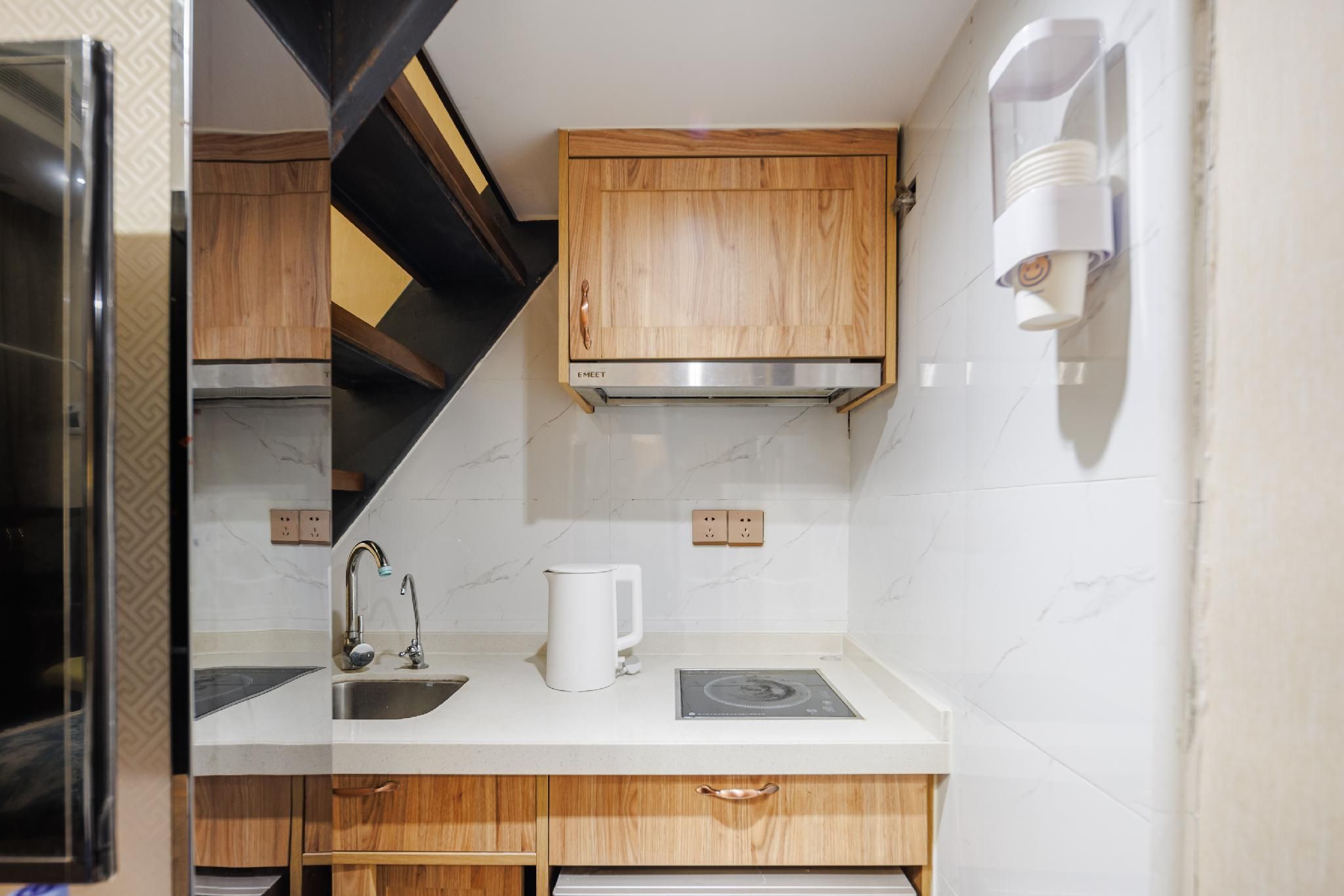 Twin Room A - Non-Smoking