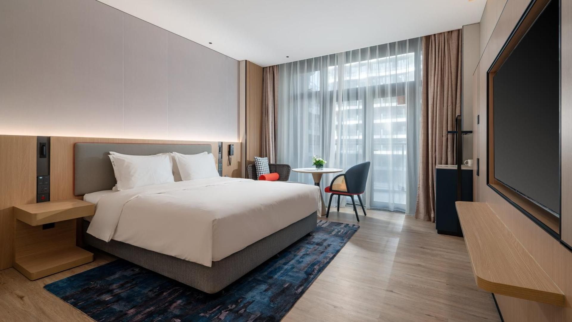 Standard King Room - Accessible