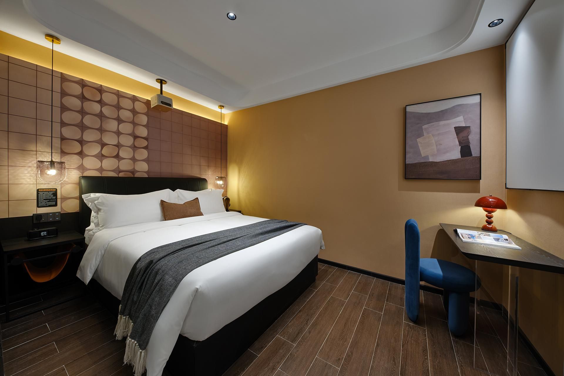 GTI - 1 Bed Guest Room, 1.5M Bed