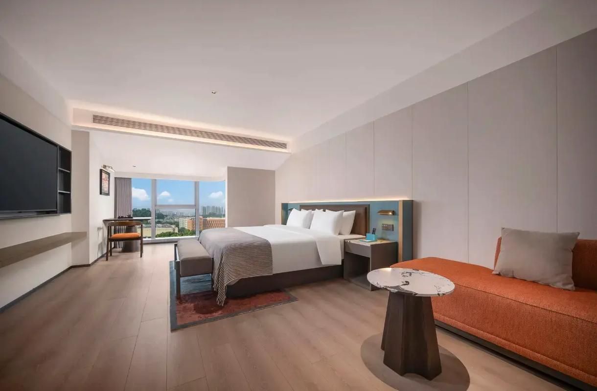 WH - Deluxe Bed Room